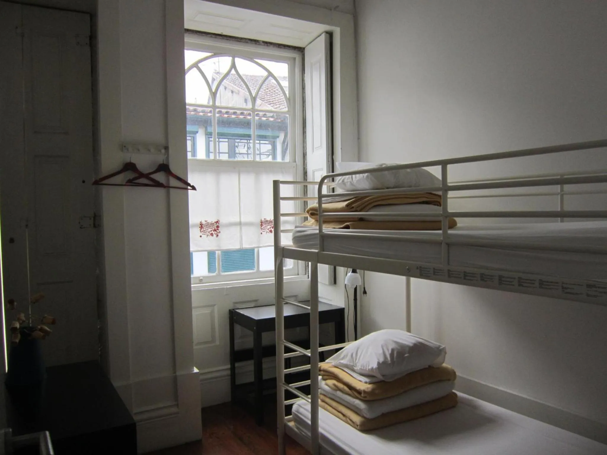 Photo of the whole room in Hostel Prime Guimaraes