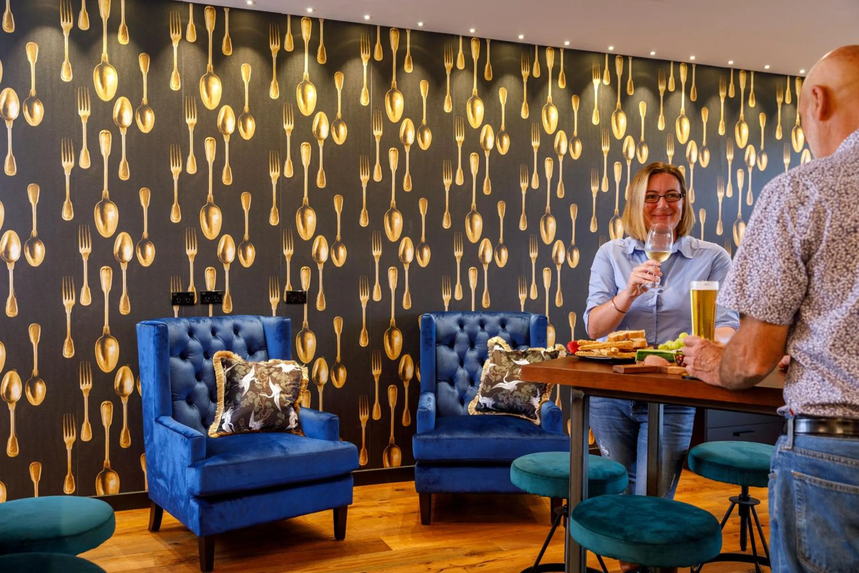 People in Copthorne Hotel Greymouth