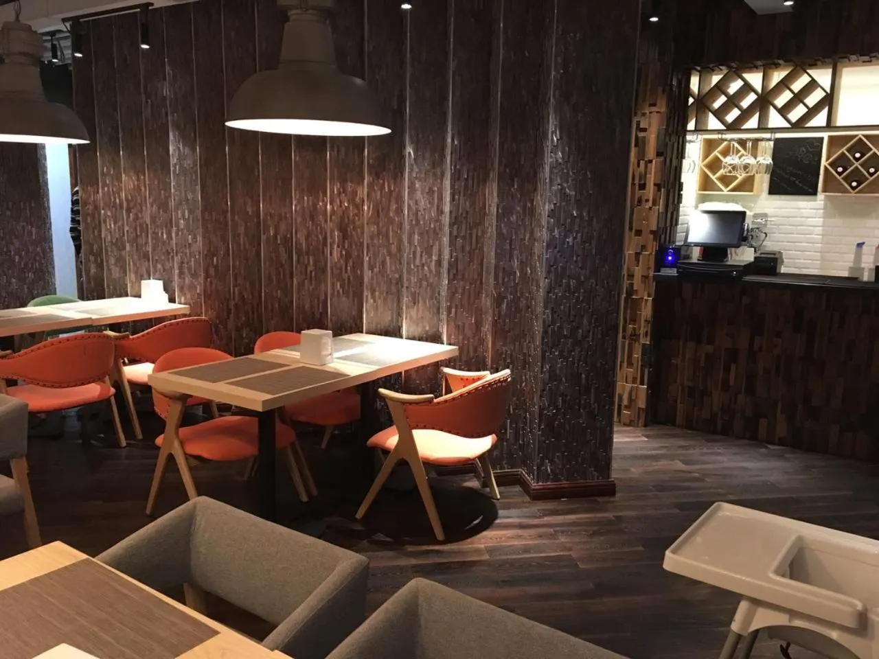 Restaurant/places to eat in East Astana Hotel