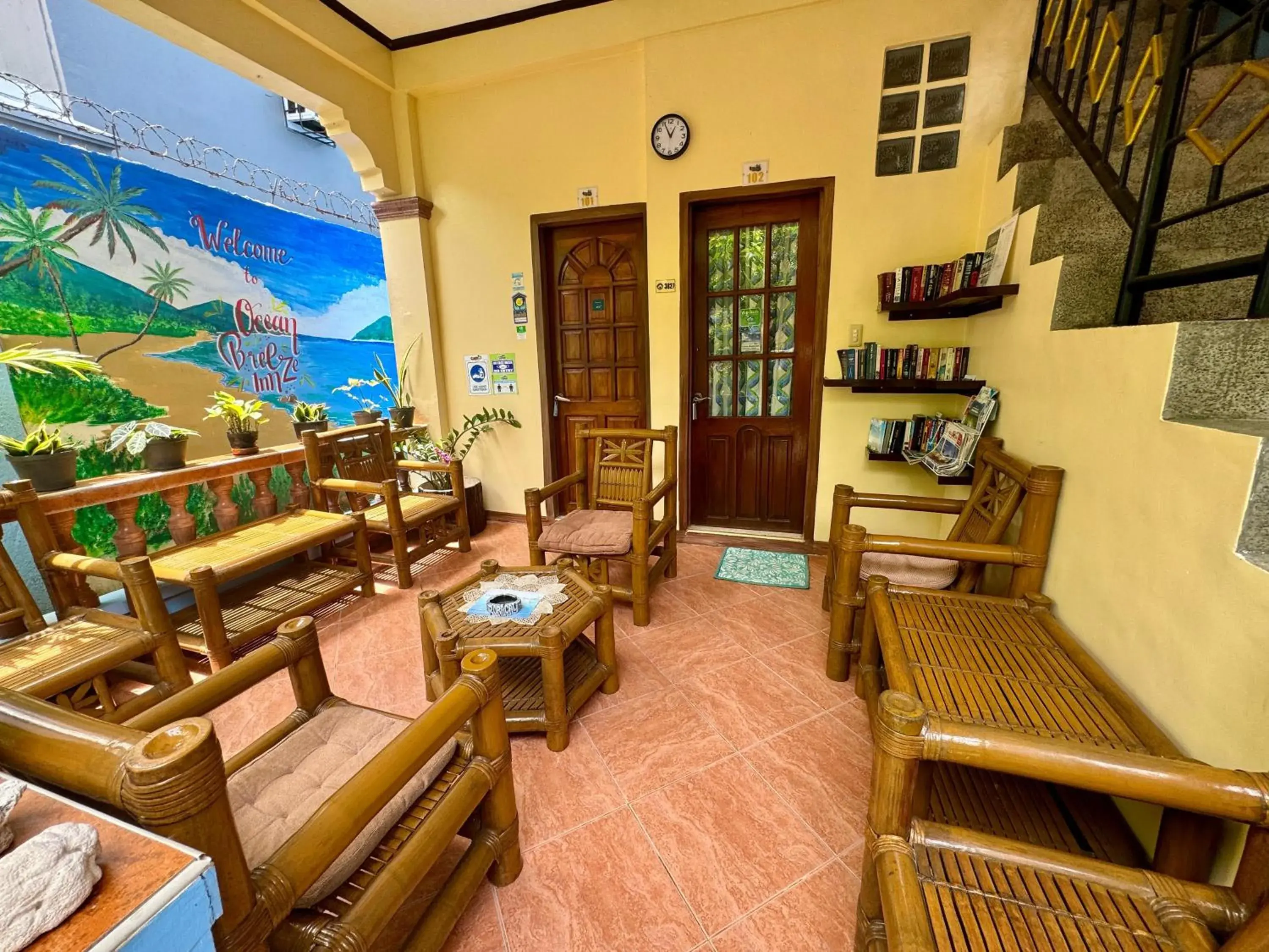 Family Room with Private Bathroom in Ocean Breeze Inn Family Room with Private Bathroom in Ocean Breeze Inn