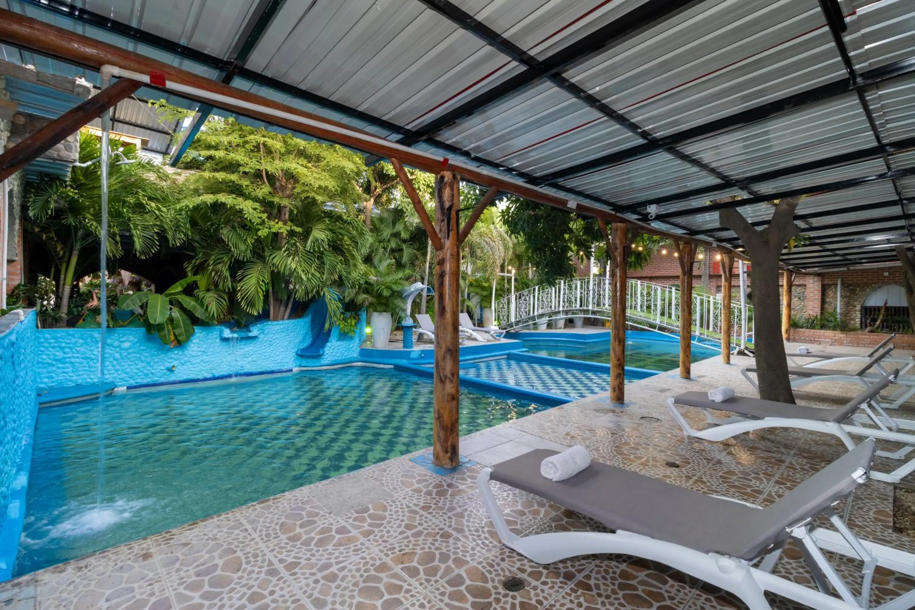 Swimming pool in Hotel Playa Salguero By GEH Suites