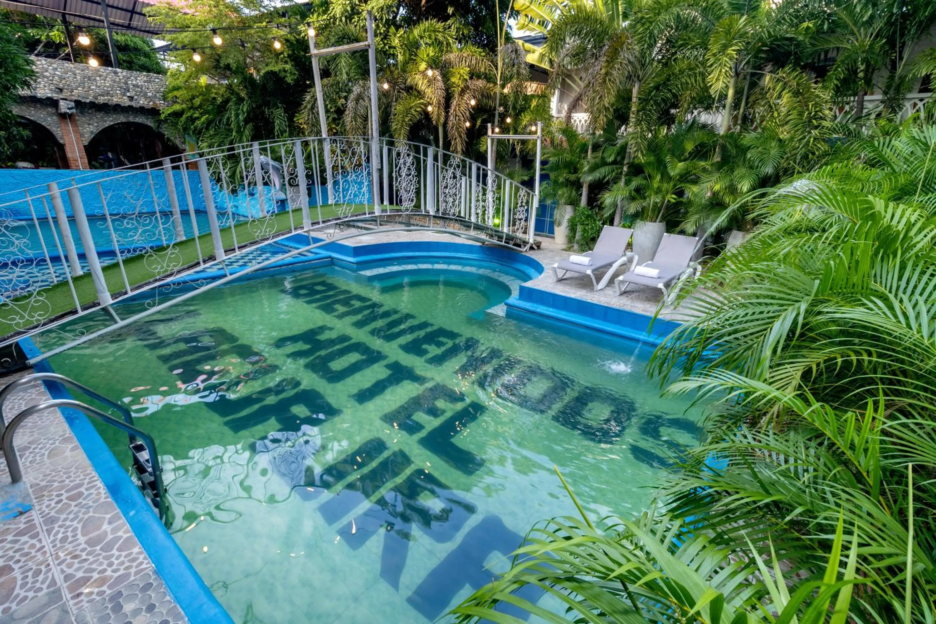Swimming pool in Hotel Playa Salguero By GEH Suites