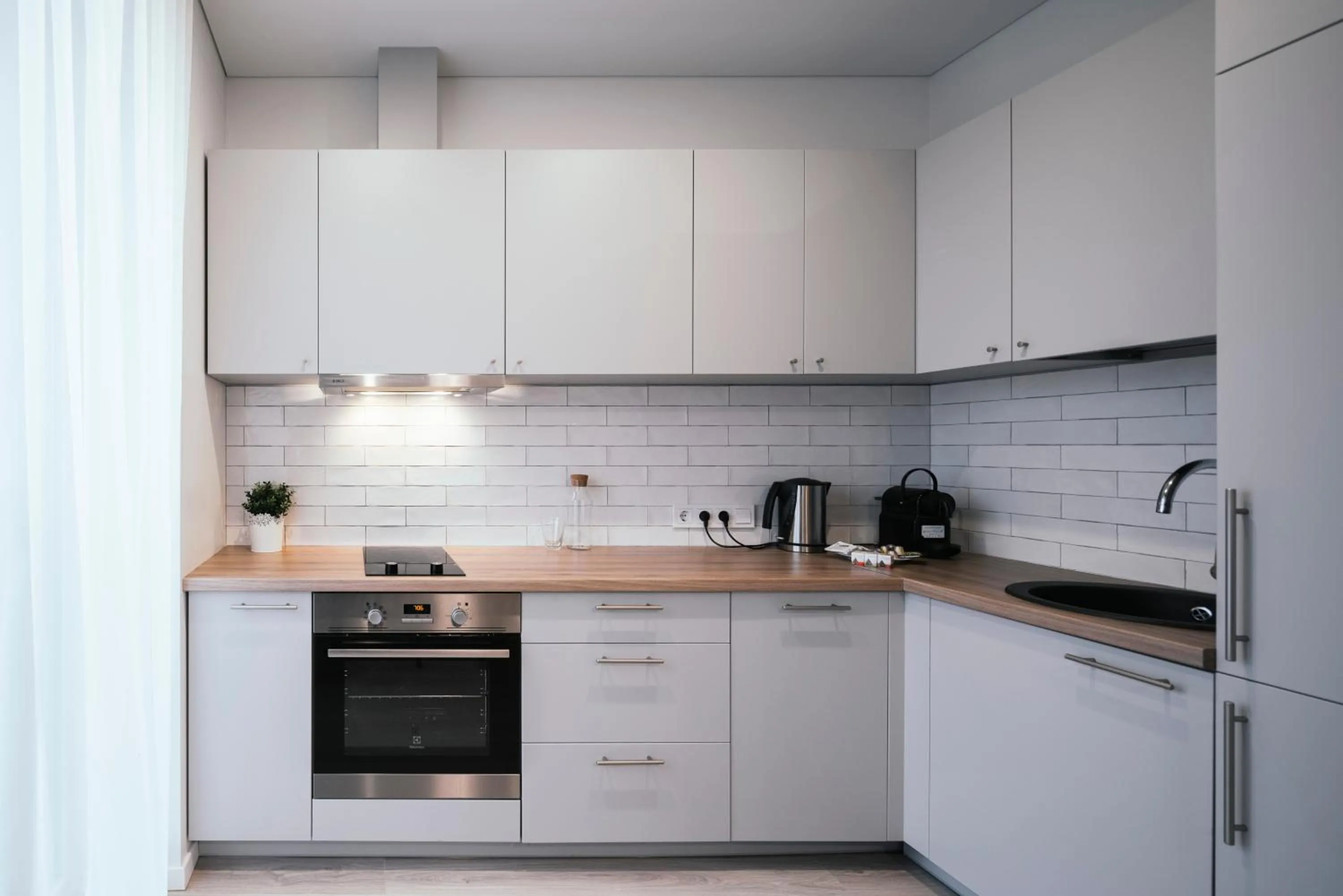 Coffee/tea facilities in J14A I Rooms & Apartments AUTOMATED SELF CHECK-IN