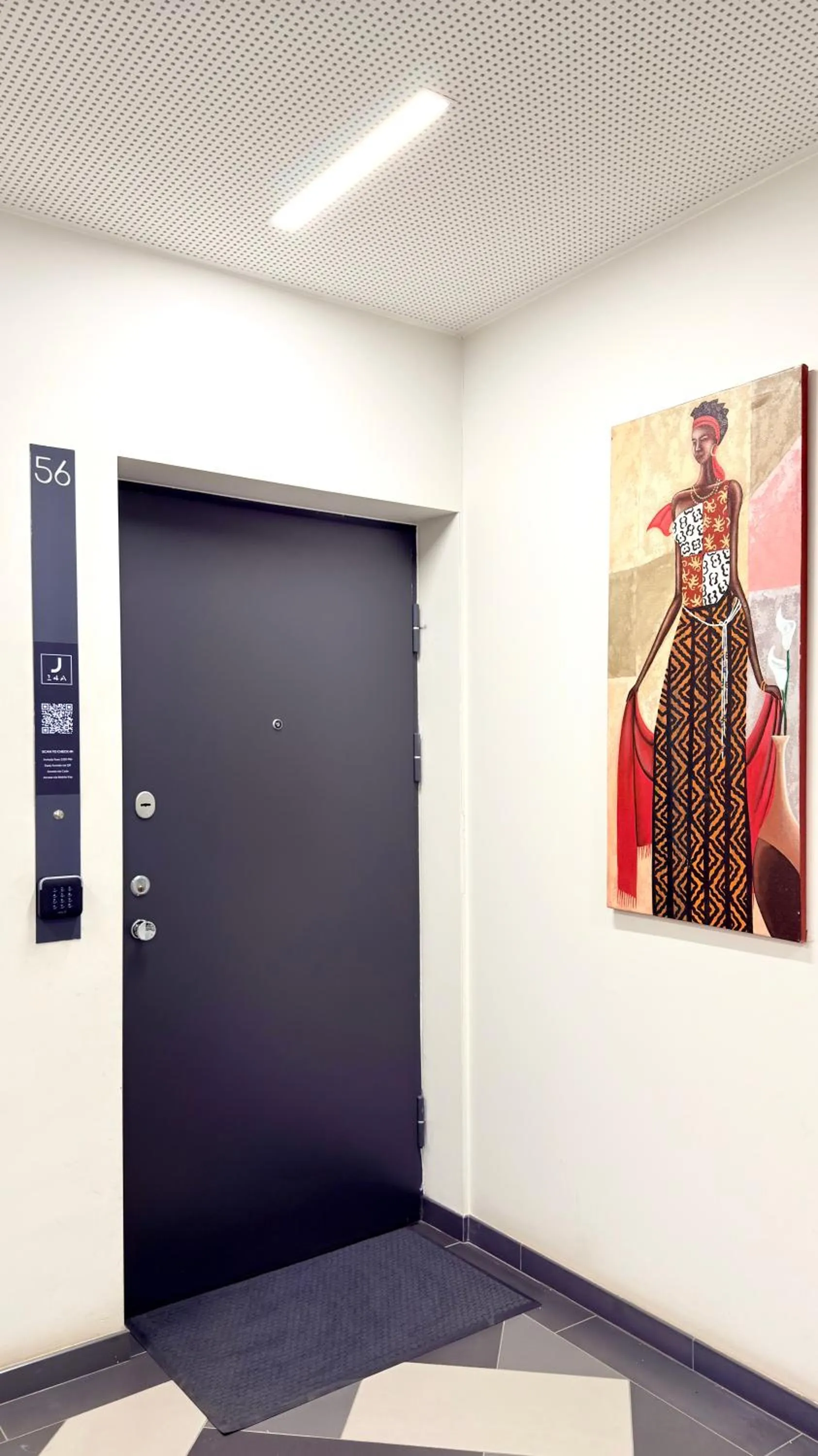 Property building in J14A I Rooms & Apartments AUTOMATED SELF CHECK-IN