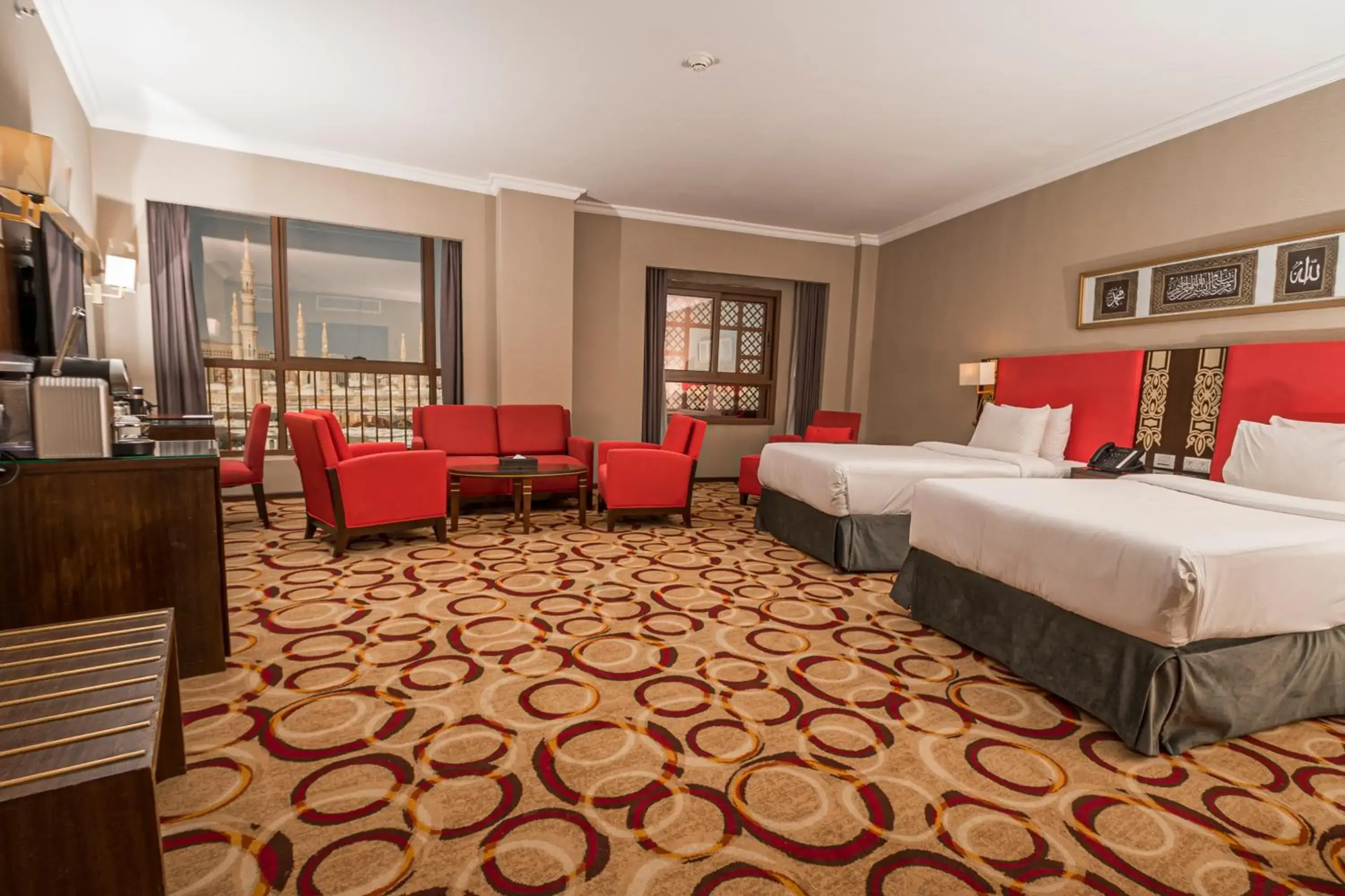 King Room in Taiba Madinah Hotel King Room in Taiba Madinah Hotel