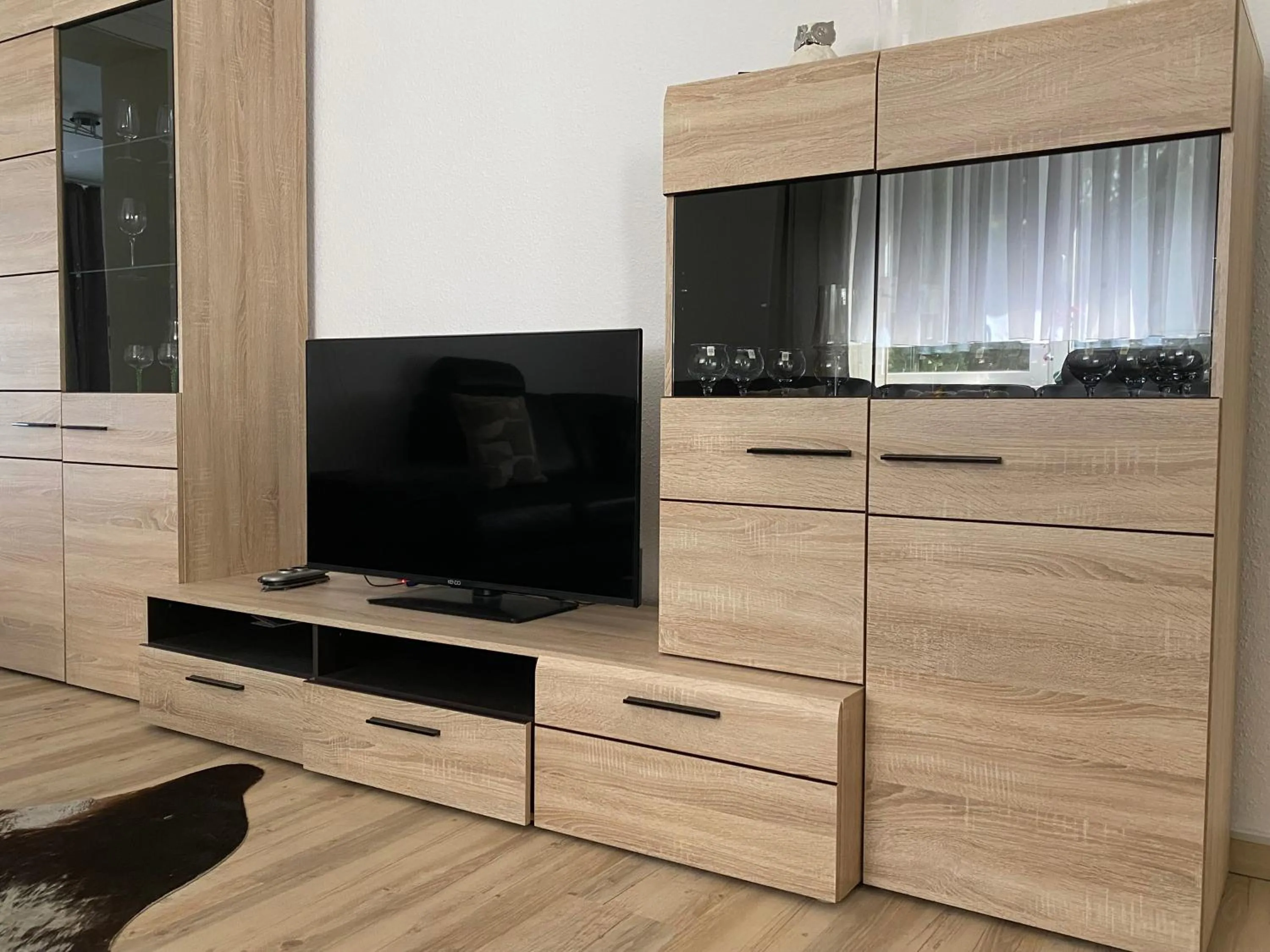 Communal lounge/ TV room in Gästehaus Graul