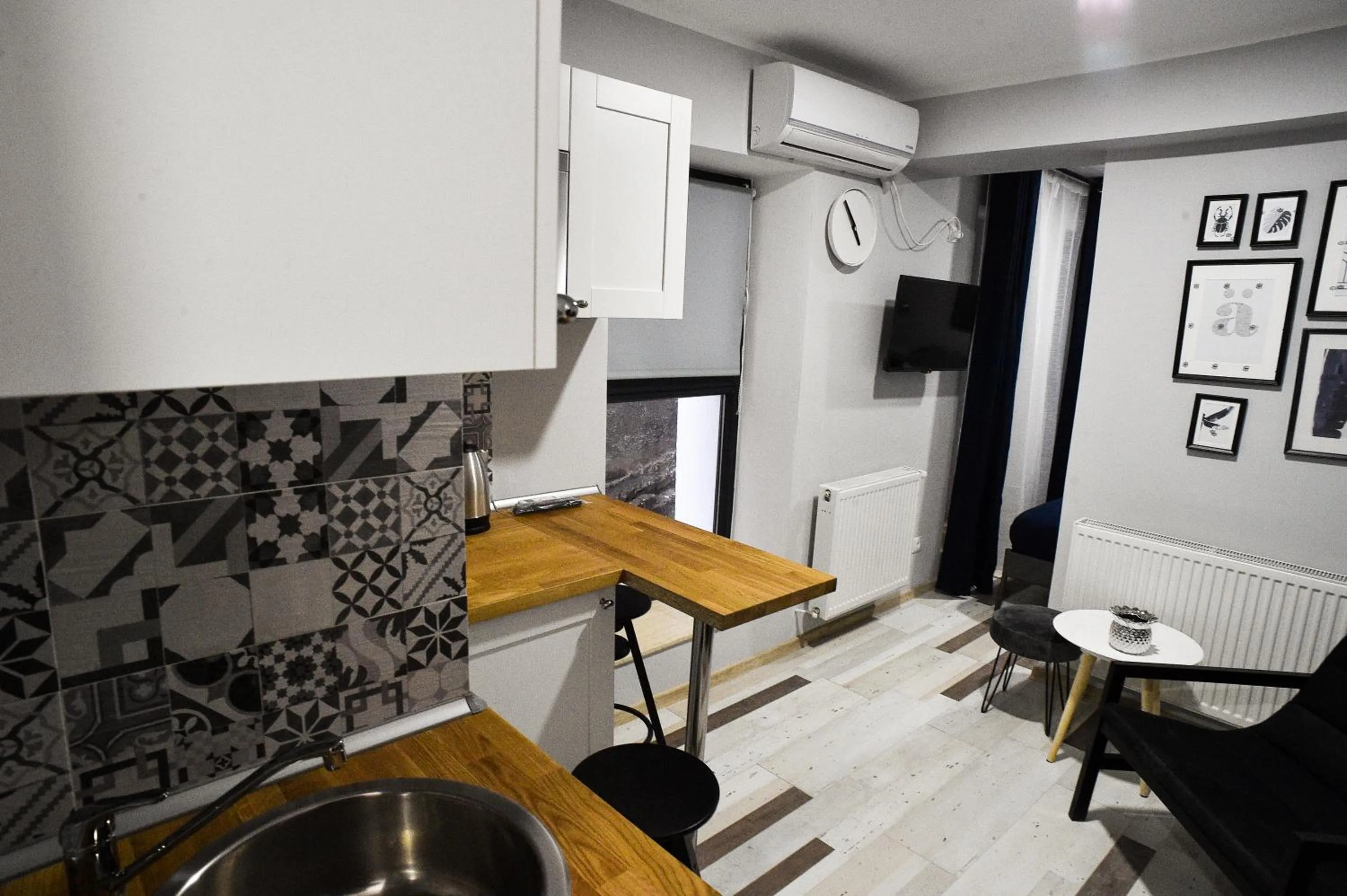 Dining area in Heights Accommodation City Center