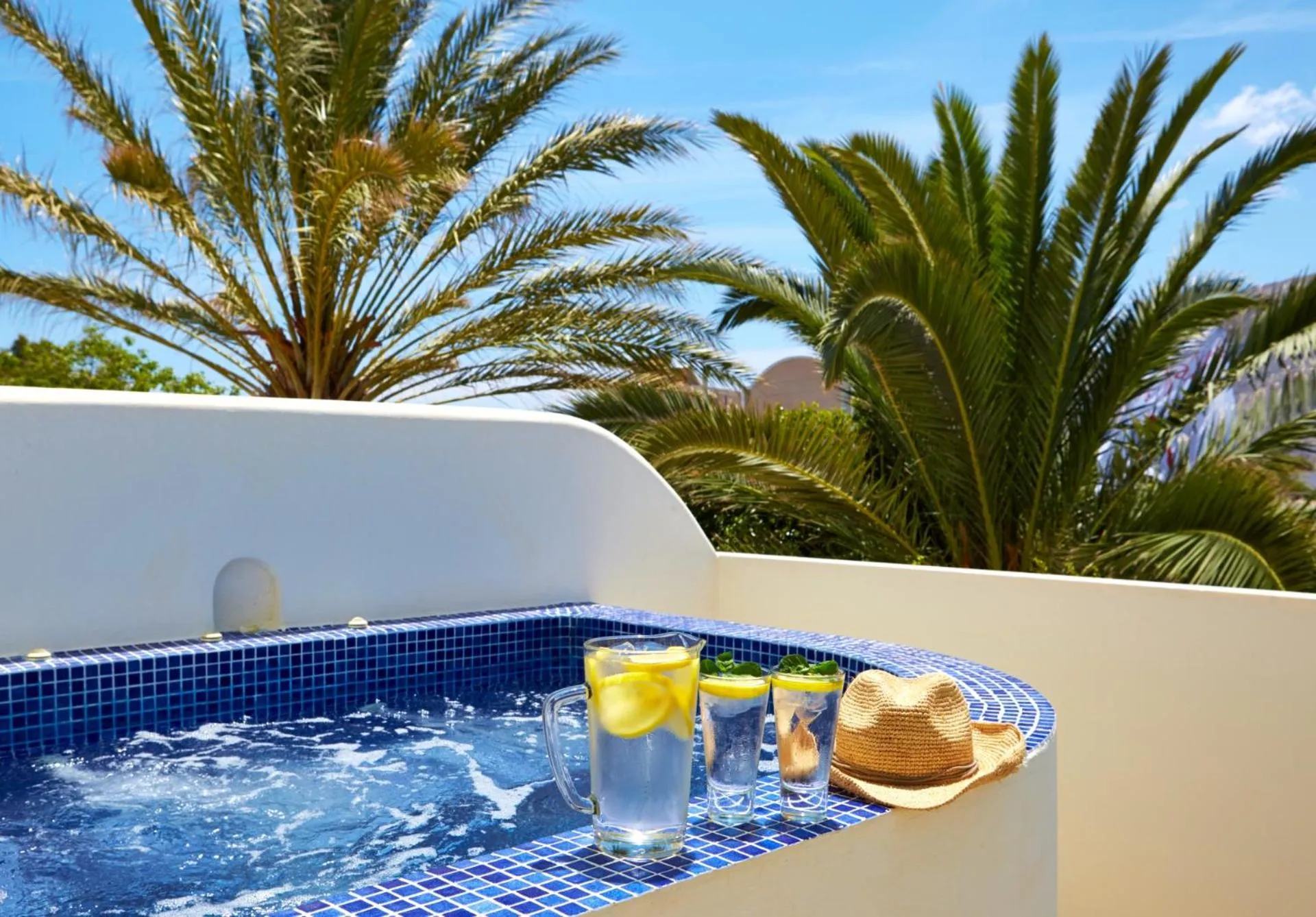 Hot Tub in Hermes Hotel