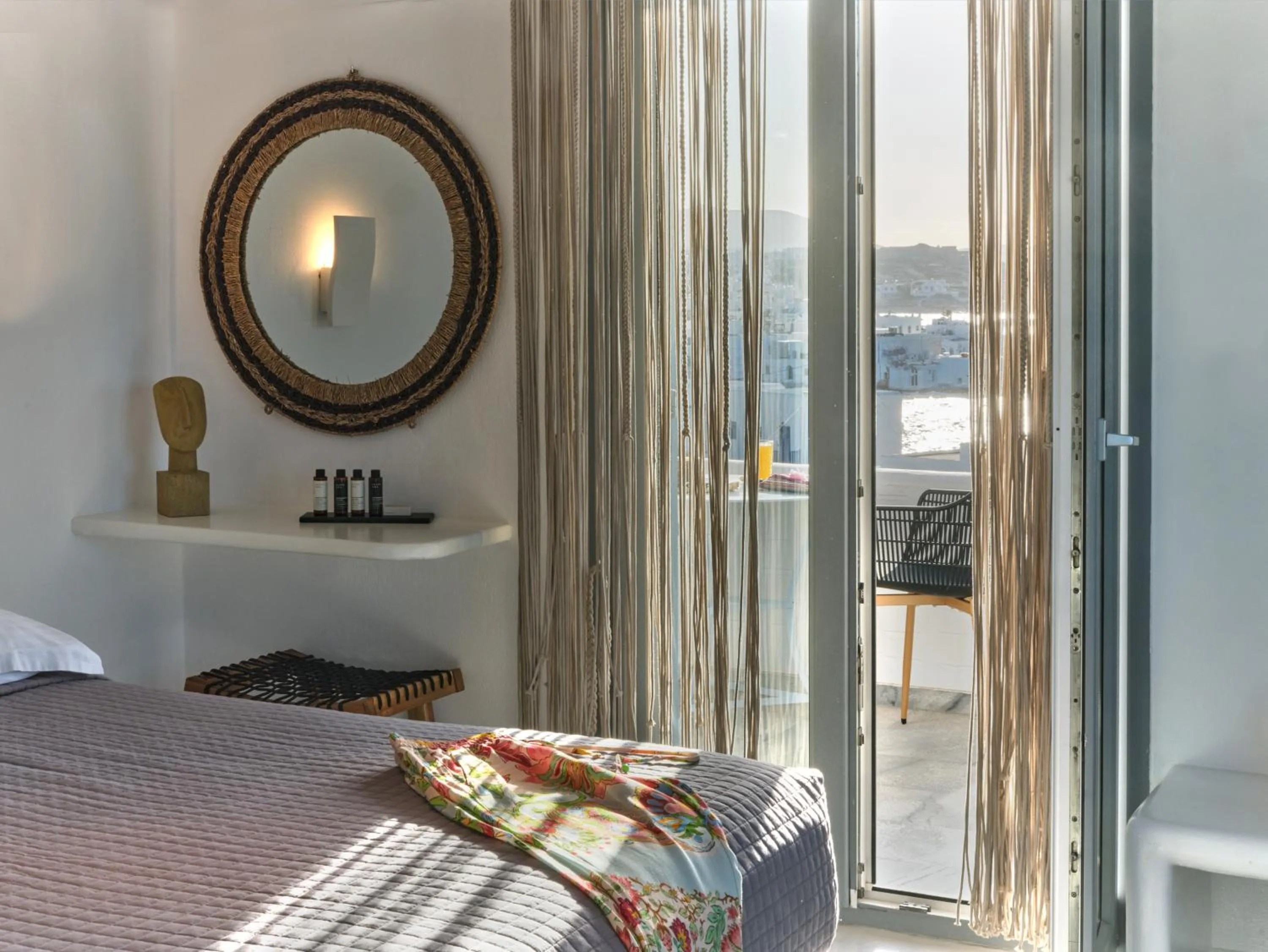 Bedroom, Bed in Ariti Seaside Residence