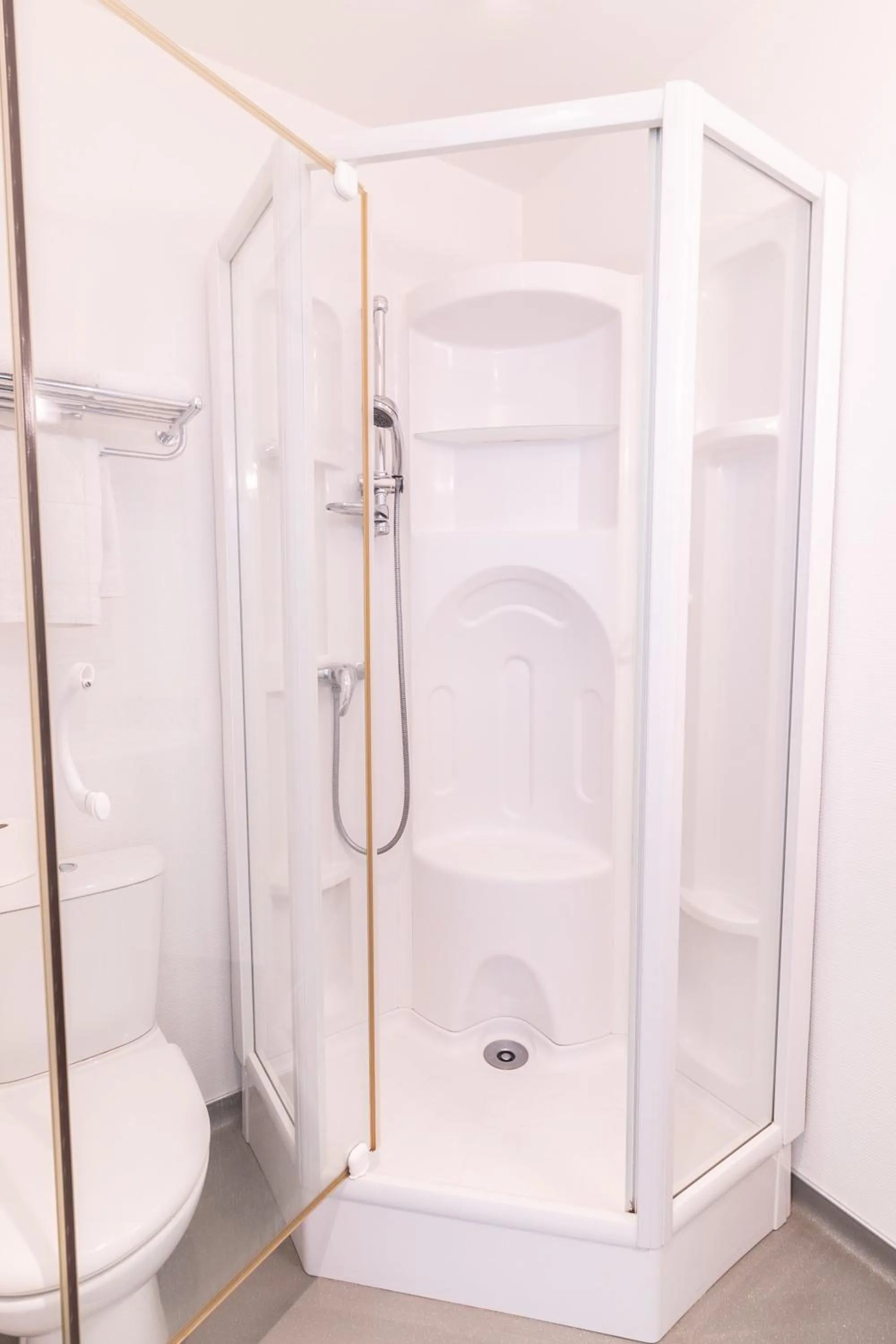 Bathroom in Hôtel De La Plage