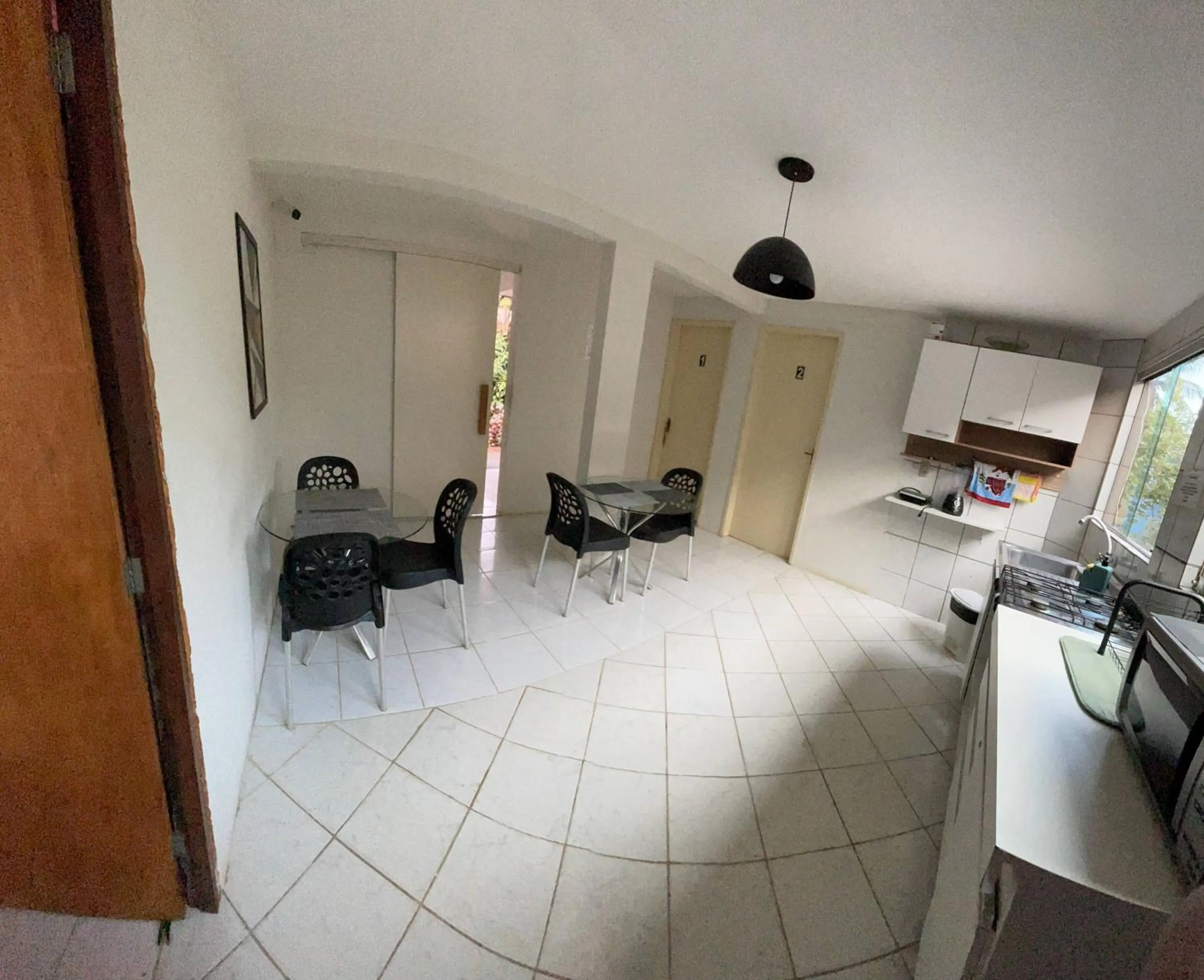 Dining area in Pousada Aratu