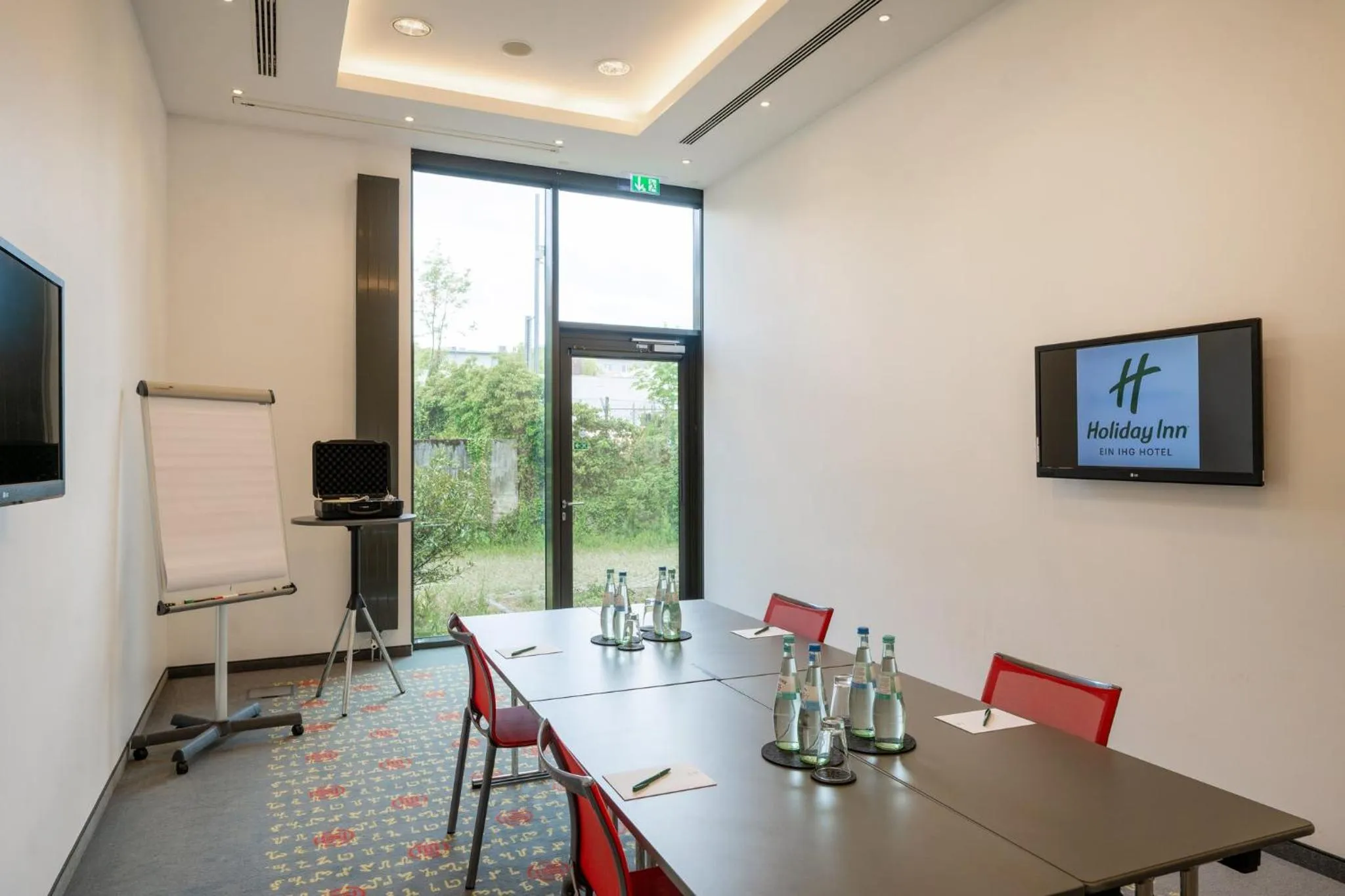 Meeting/conference room in Holiday Inn Munich - Westpark by IHG