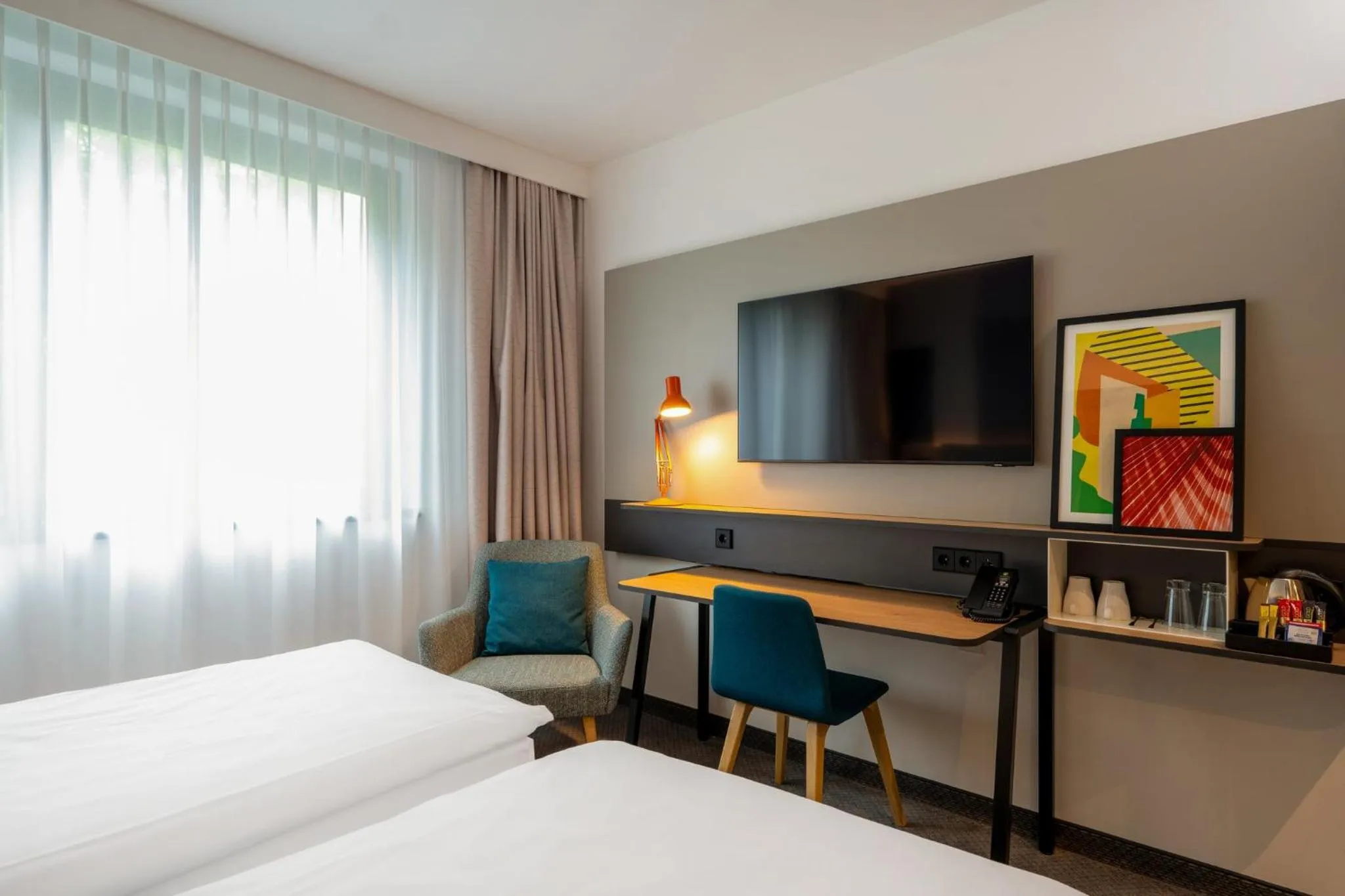 Photo of the whole room, Bed in Holiday Inn Munich - Westpark by IHG