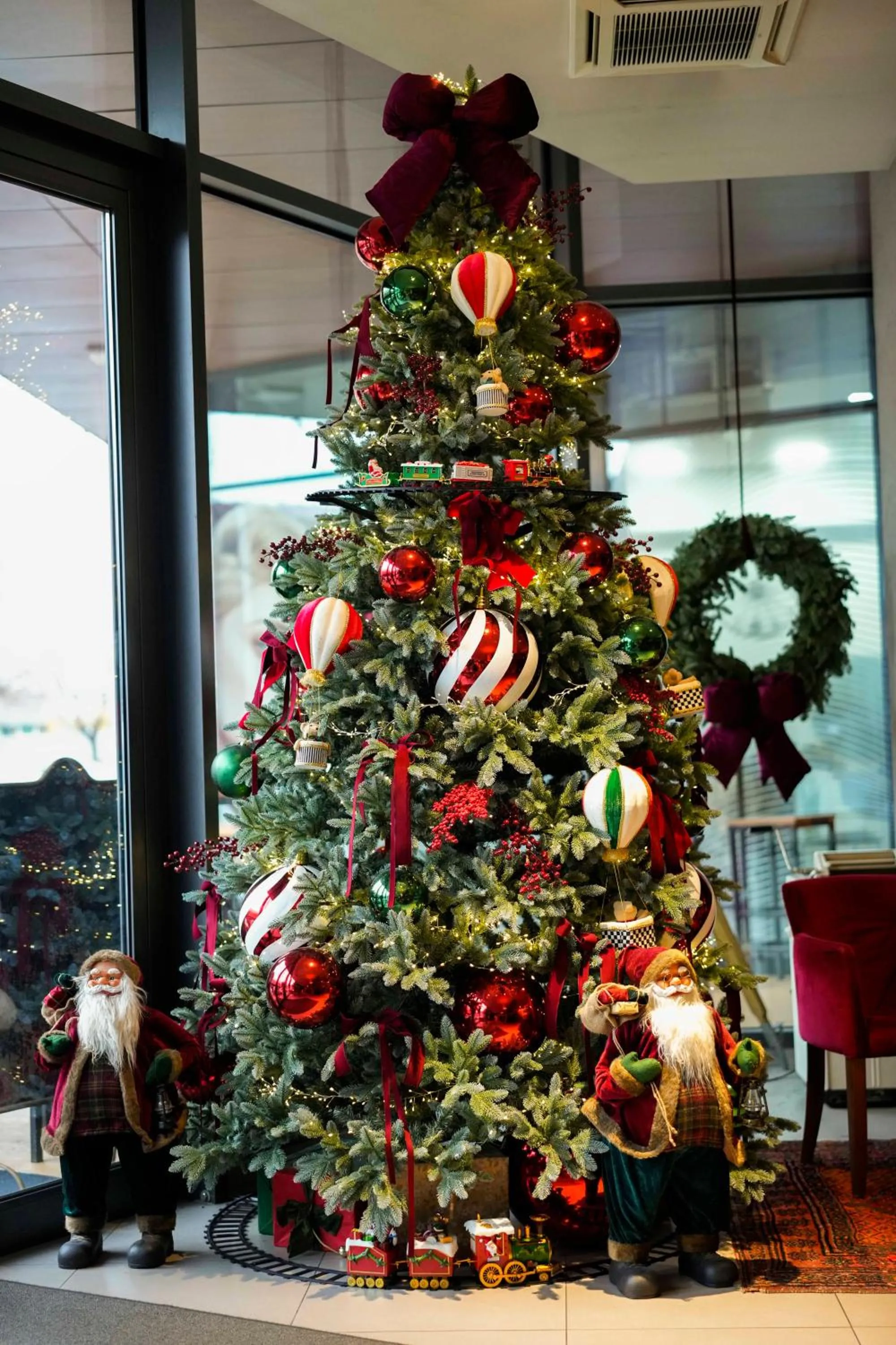 Restaurant/places to eat in Hotel Sliško