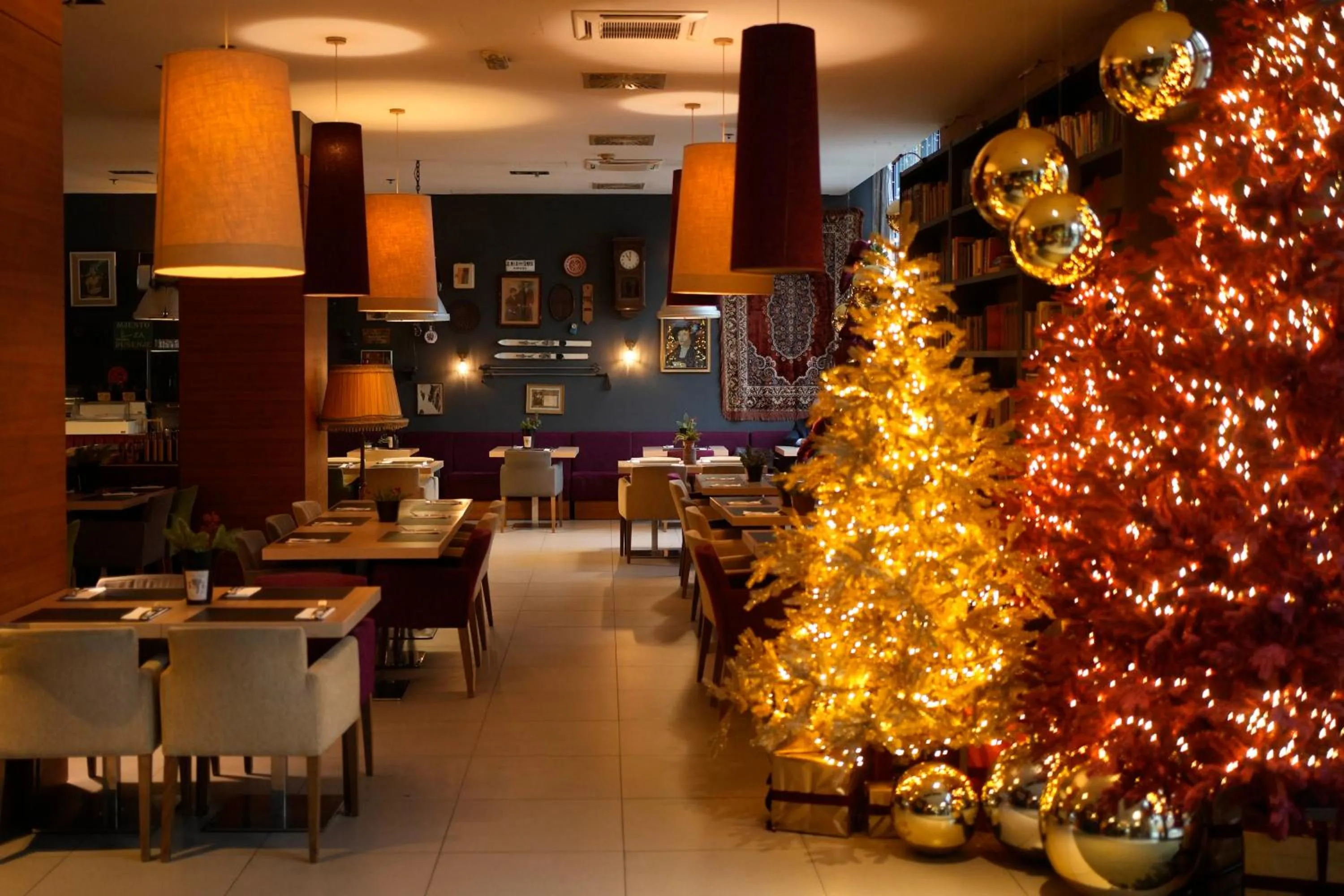 Restaurant/places to eat in Hotel Sliško