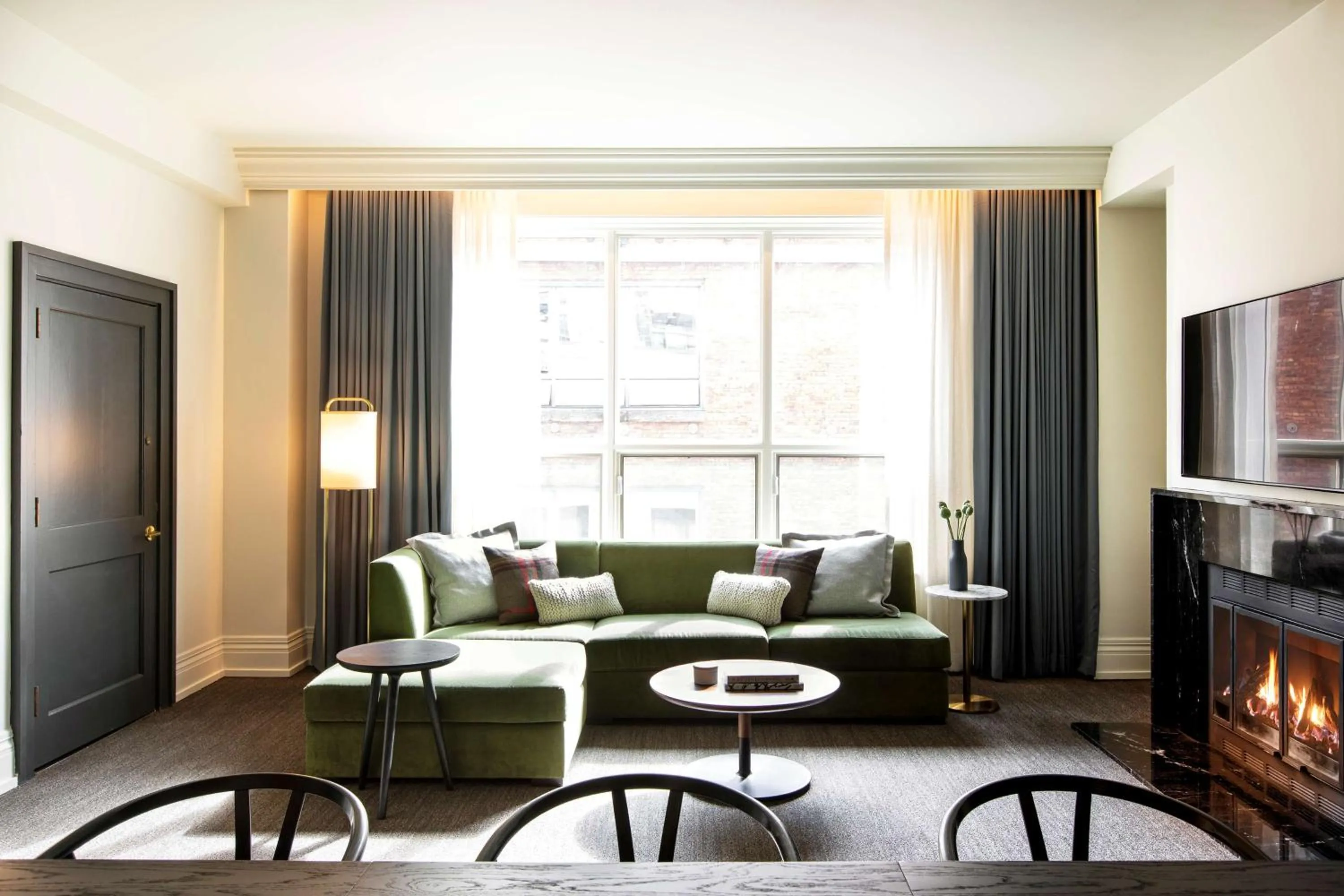 Photo of the whole room in The Alexis Royal Sonesta Hotel Seattle