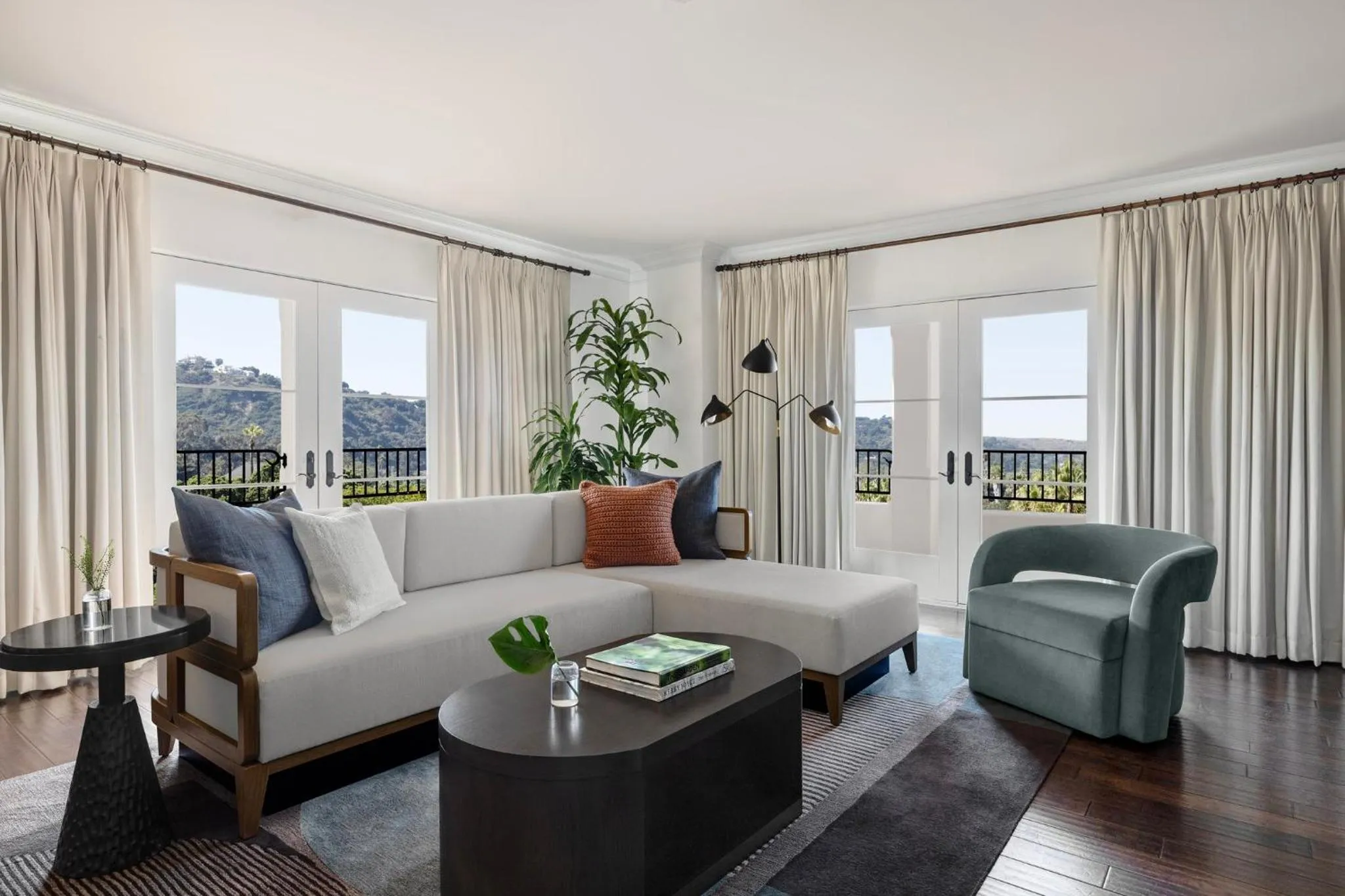 Photo of the whole room in Kimpton Canary Hotel by IHG