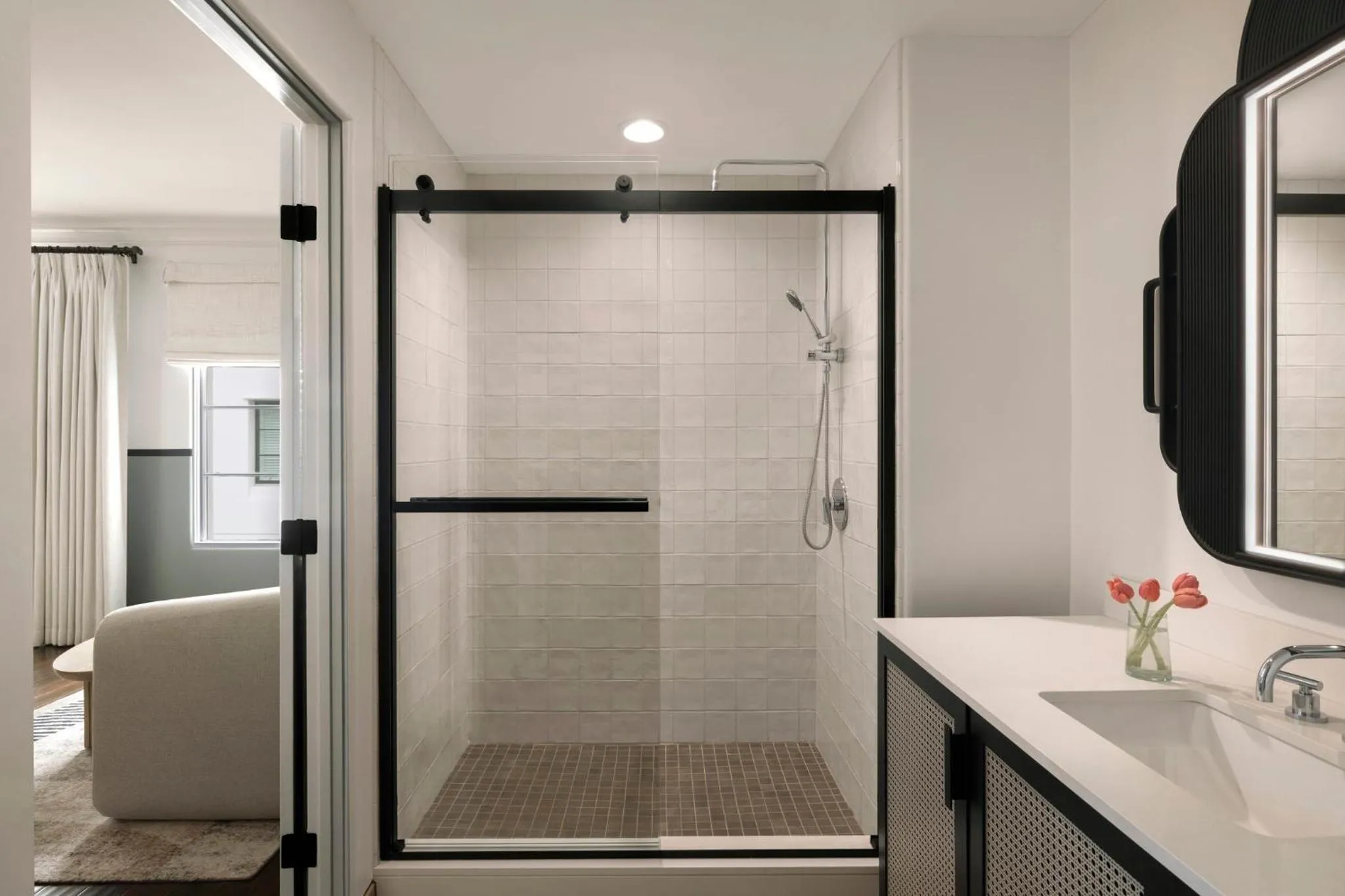 Photo of the whole room in Kimpton Canary Hotel by IHG