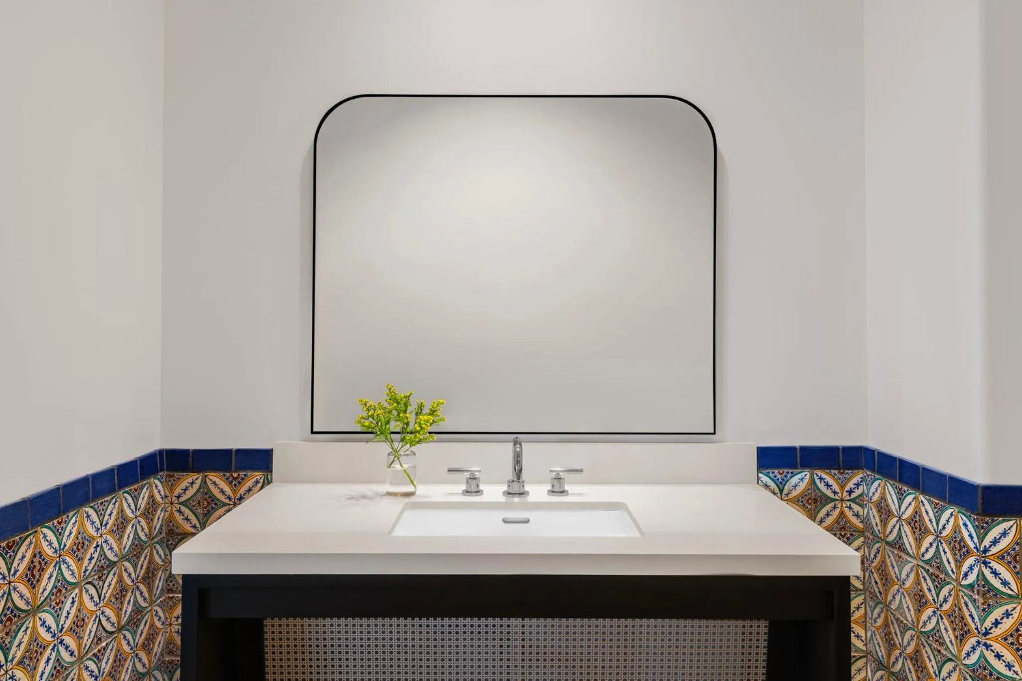 Bathroom in Kimpton Canary Hotel by IHG