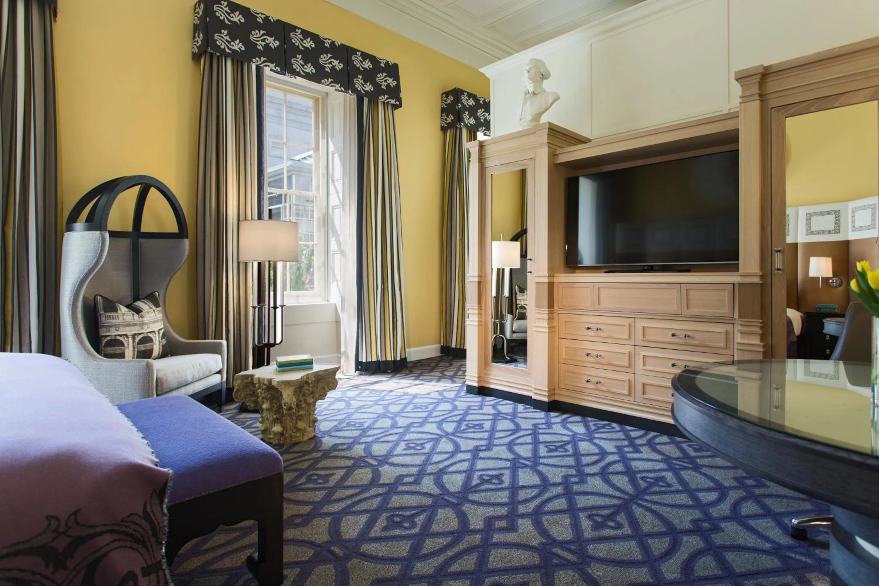 Photo of the whole room, Bed in Kimpton Hotel Monaco Washington DC by IHG