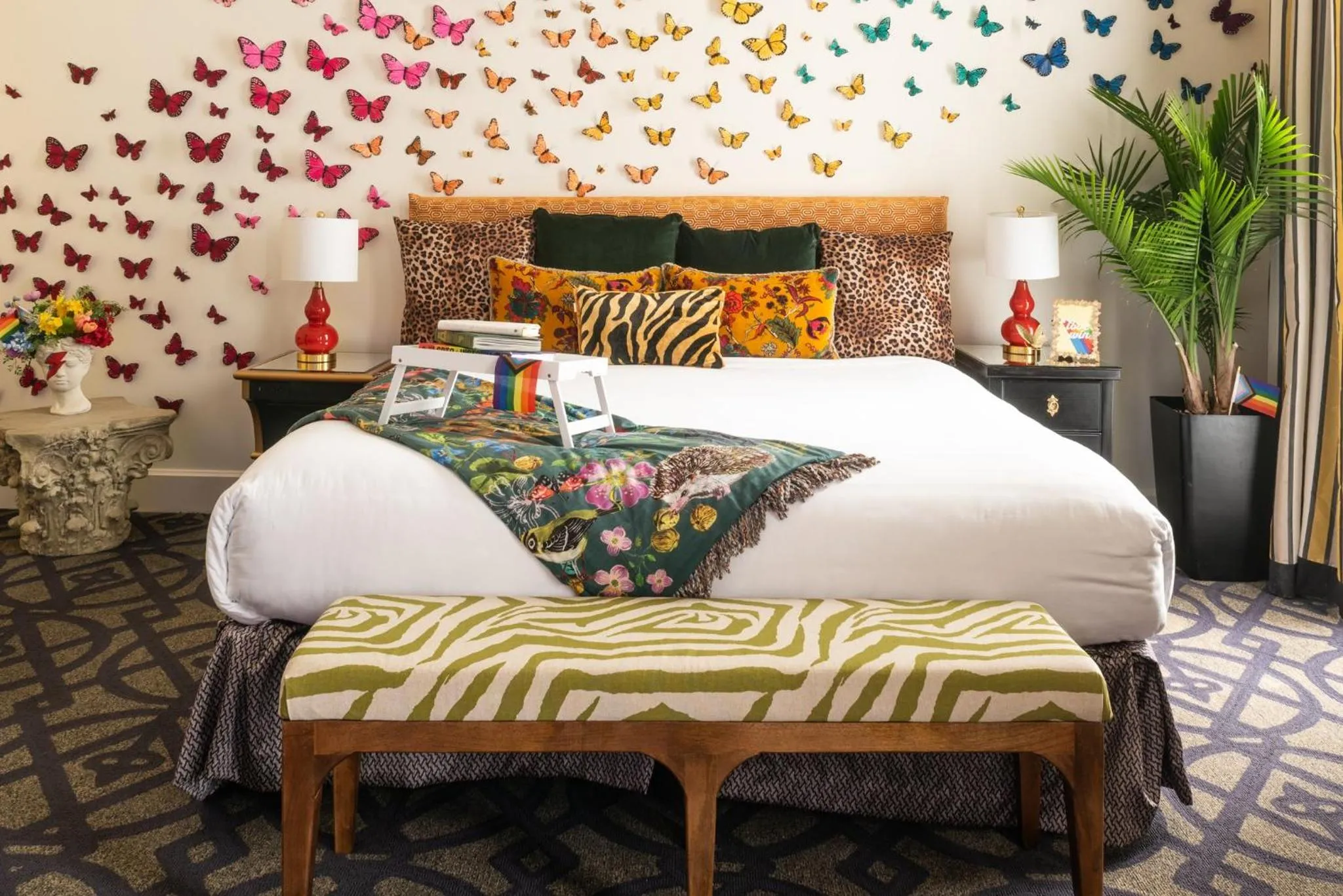 Photo of the whole room, Bed in Kimpton Hotel Monaco Washington DC by IHG