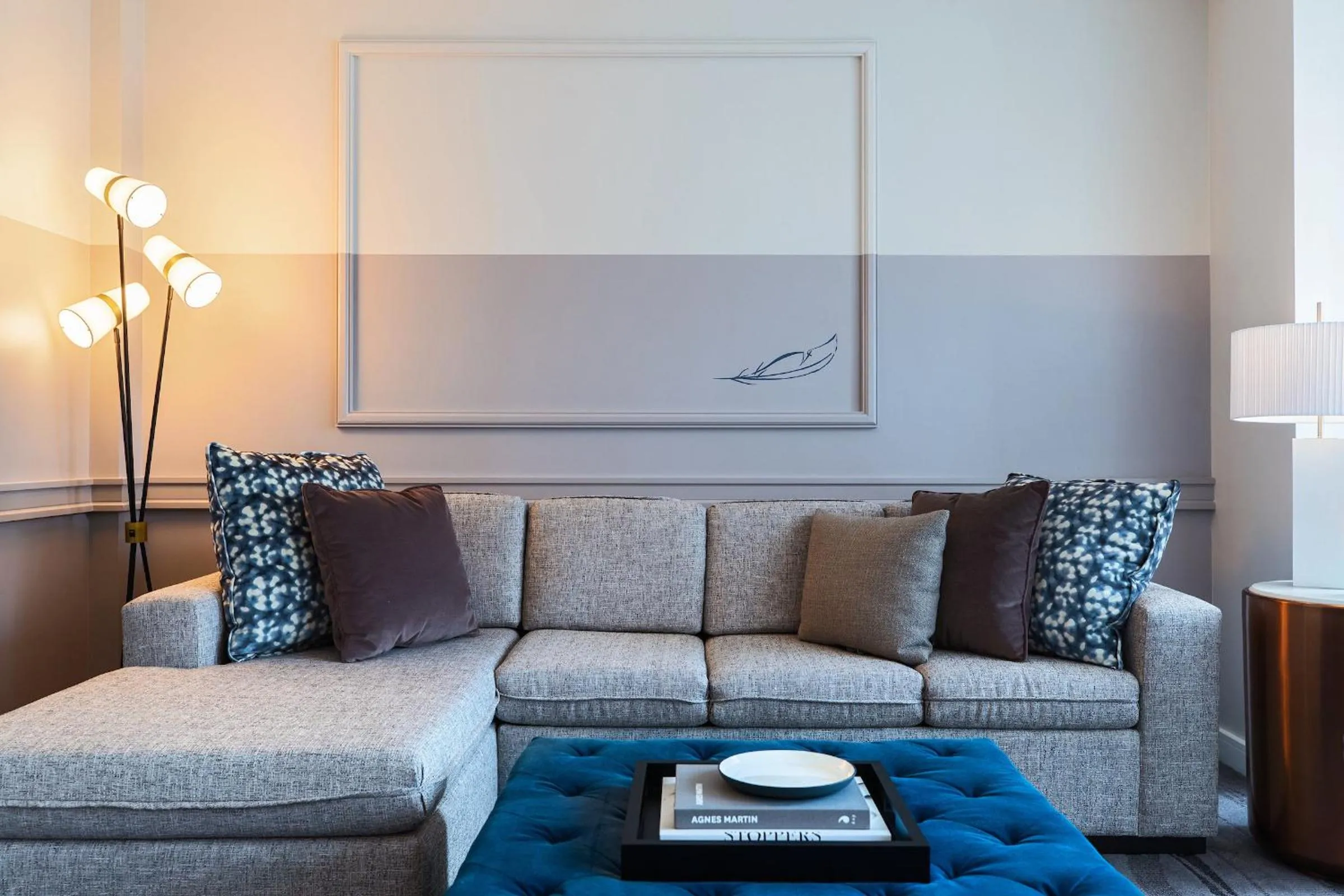 Living room in Archer Hotel Old Town Alexandria