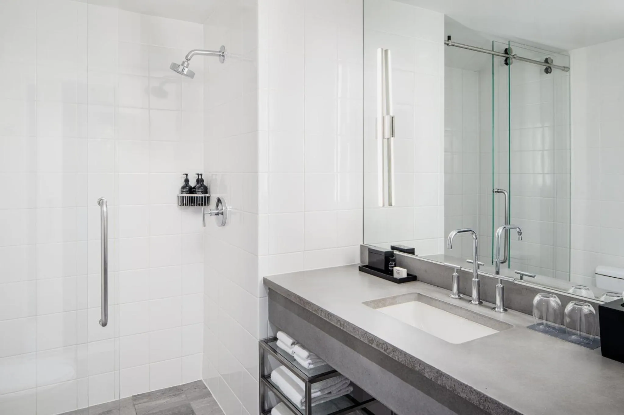 Bathroom in Archer Hotel Old Town Alexandria