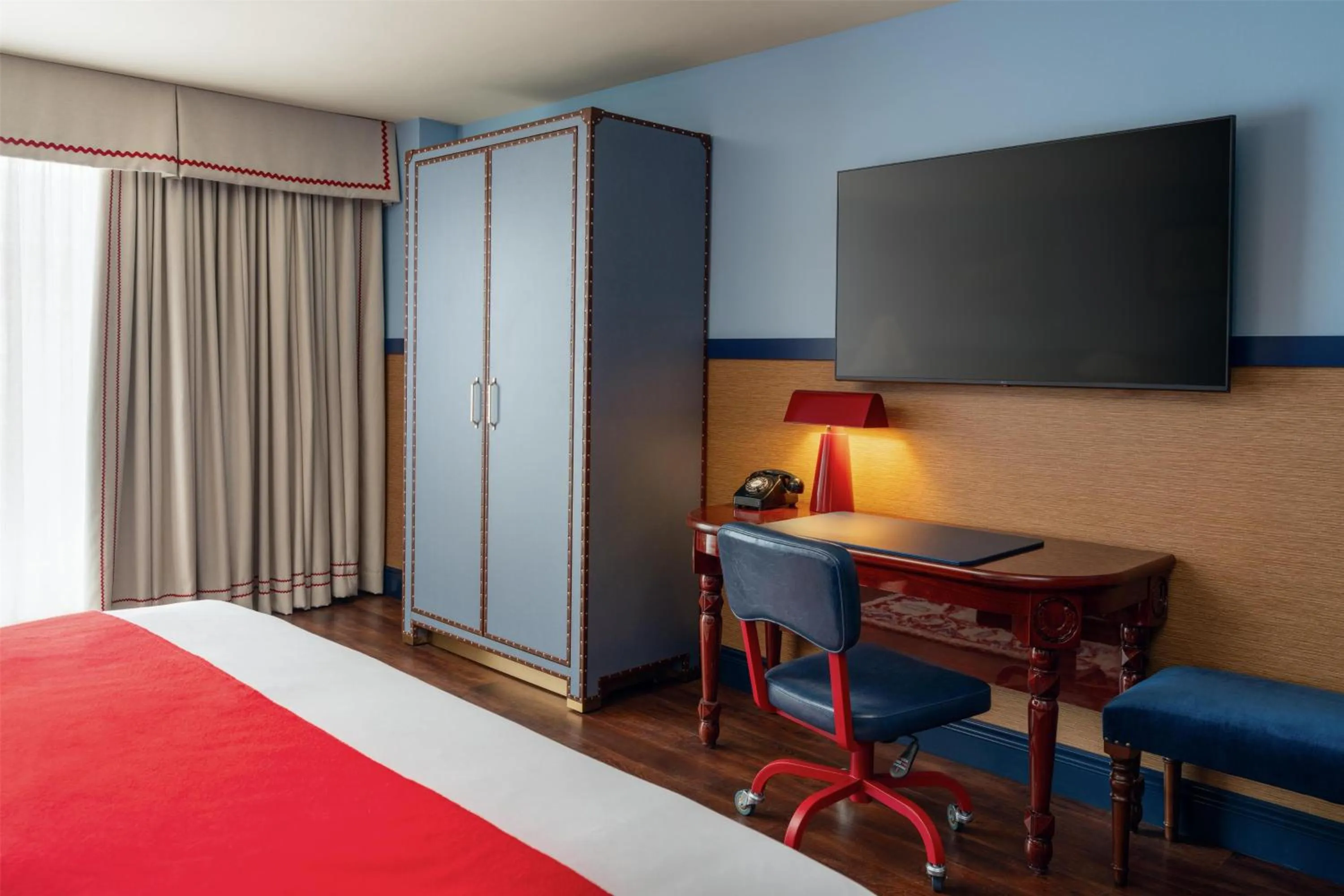 Bed in Graduate by Hilton Dallas