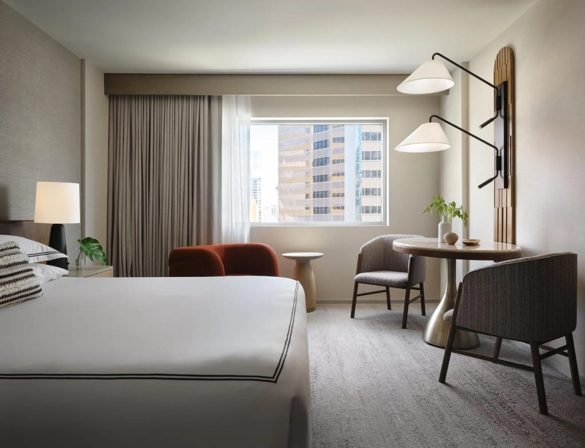 Photo of the whole room, Bed in Kimpton Hotel Palomar Phoenix Cityscape by IHG