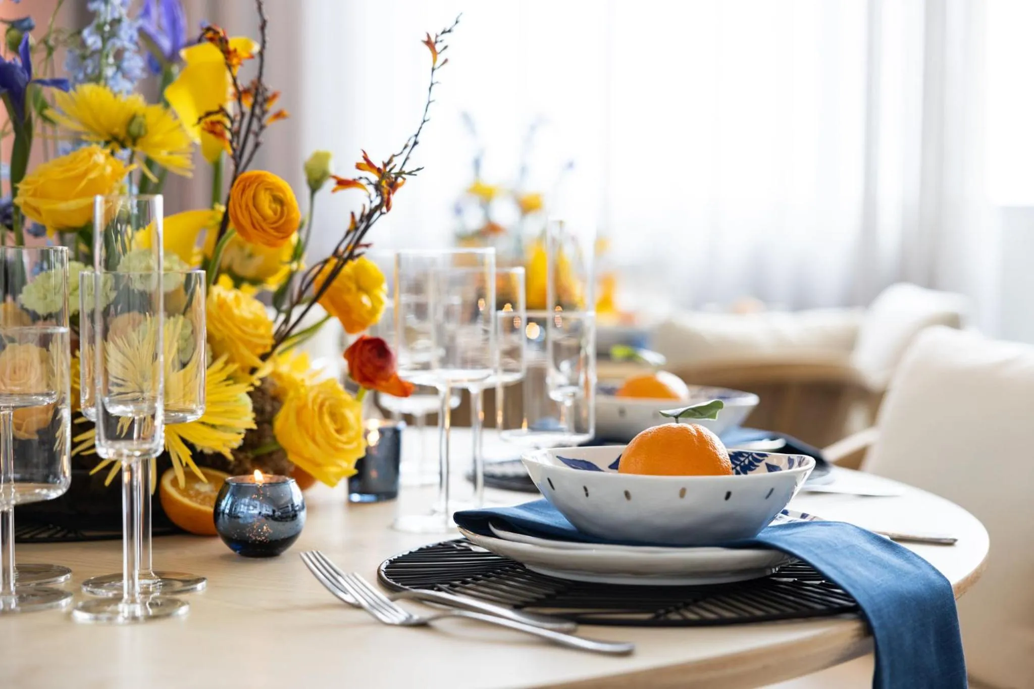 Meeting/conference room in Kimpton Hotel Palomar Phoenix Cityscape by IHG