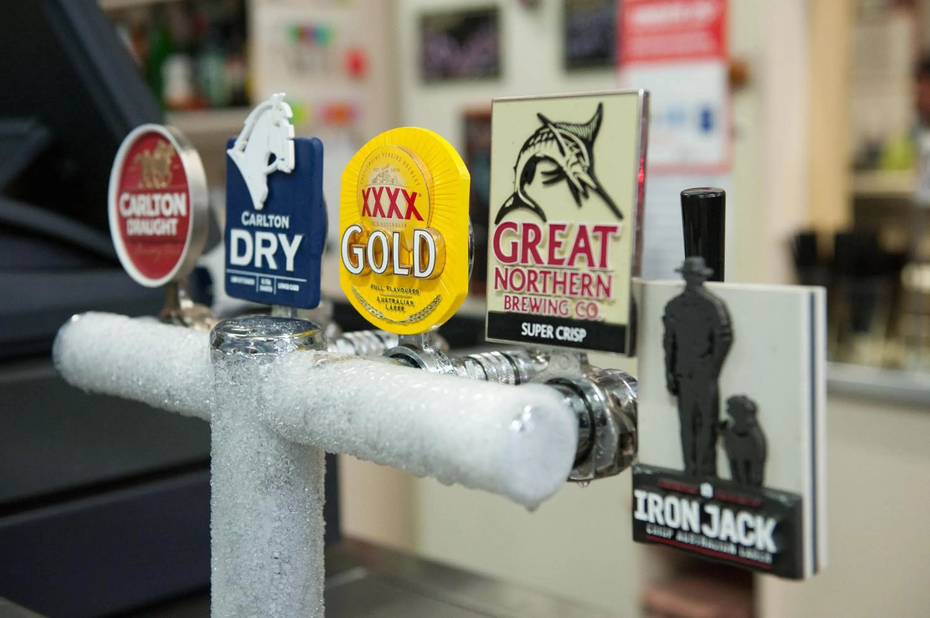 Restaurant/places to eat in Riverina hotel