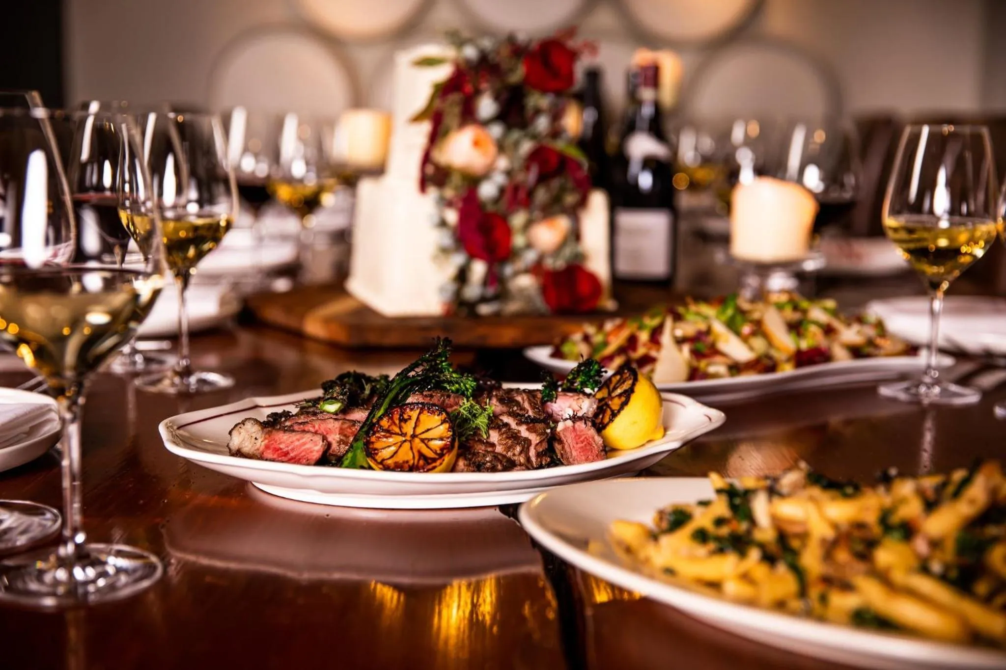 Restaurant/places to eat in Kimpton Hotel Vintage Portland by IHG