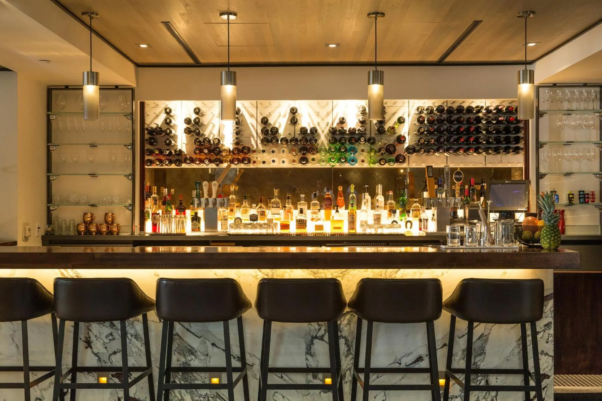 Restaurant/places to eat in Kimpton Hotel Vintage Portland by IHG