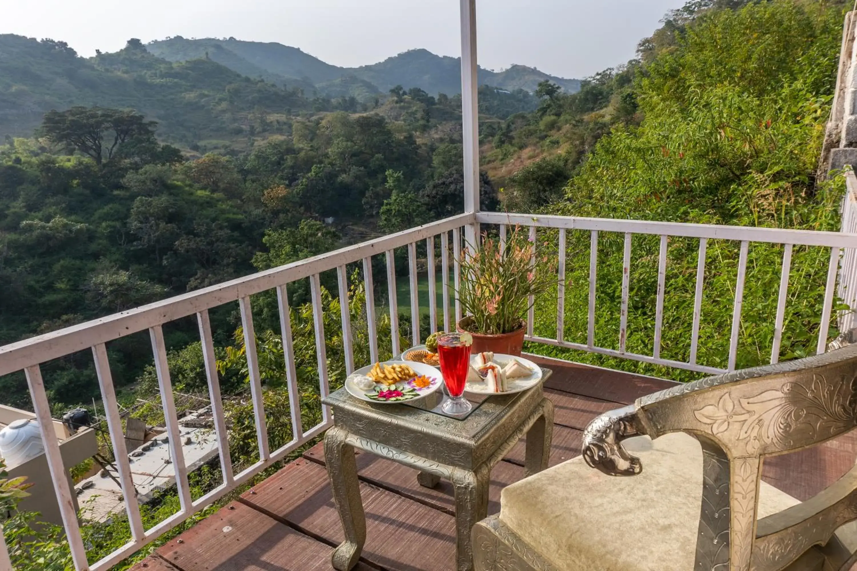 Kumbhal Castle, 2 Km From Kumbalgarh Fort Kumbhal Castle, 2 Km From Kumbalgarh Fort