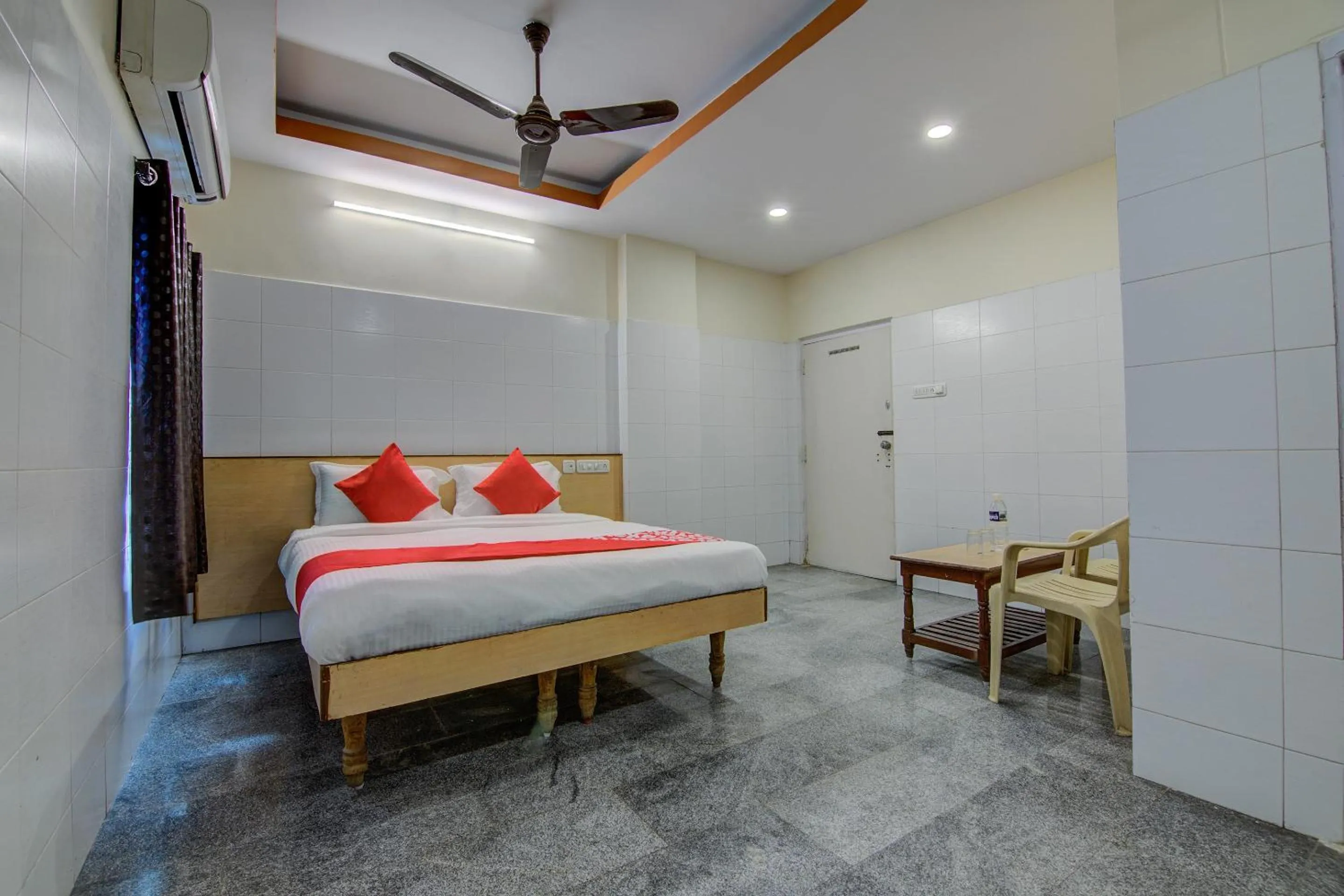 Bedroom, Bed in Hotel O Mayur's residency