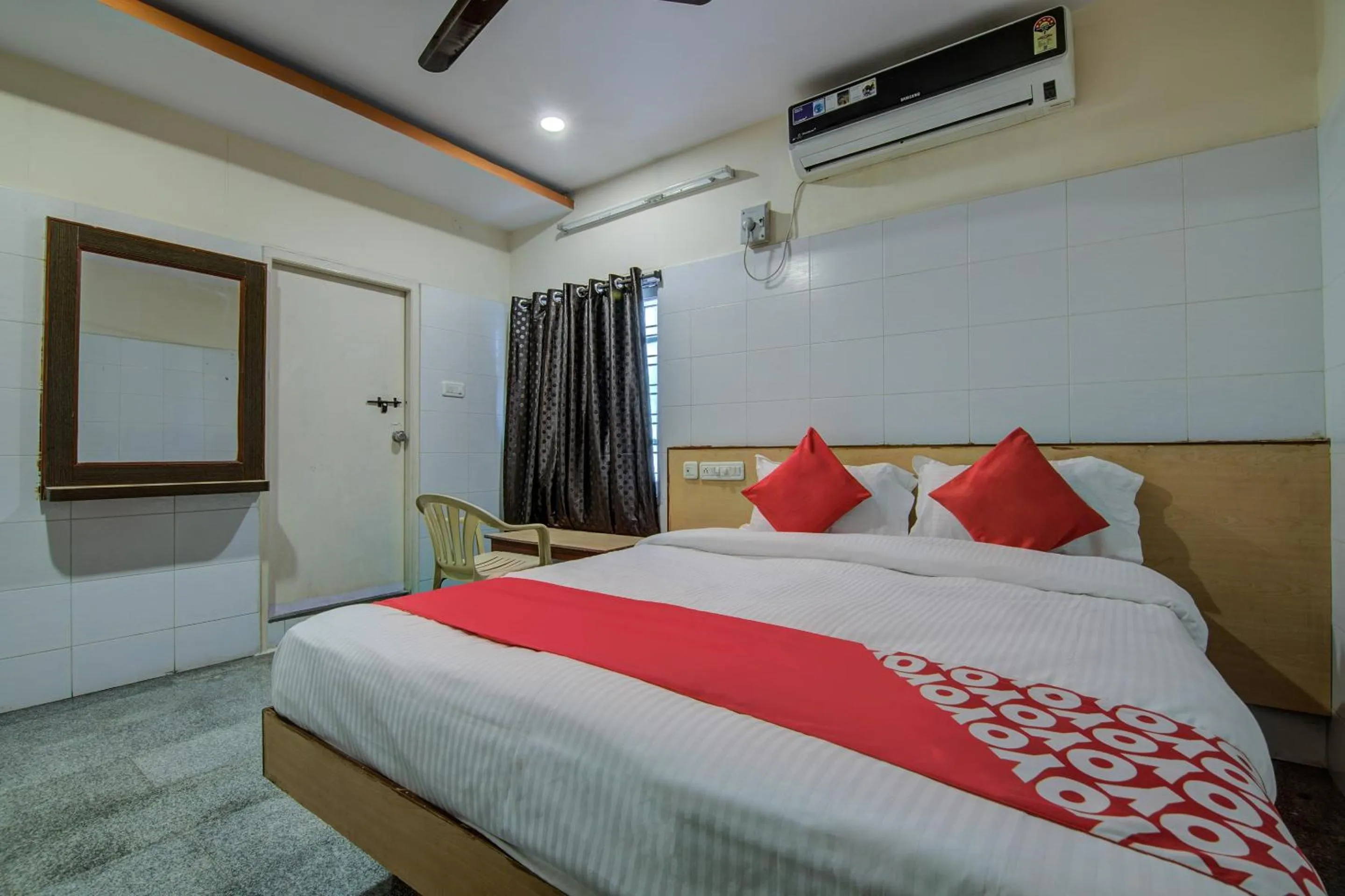 Bathroom, Bed in Hotel O Mayur's residency