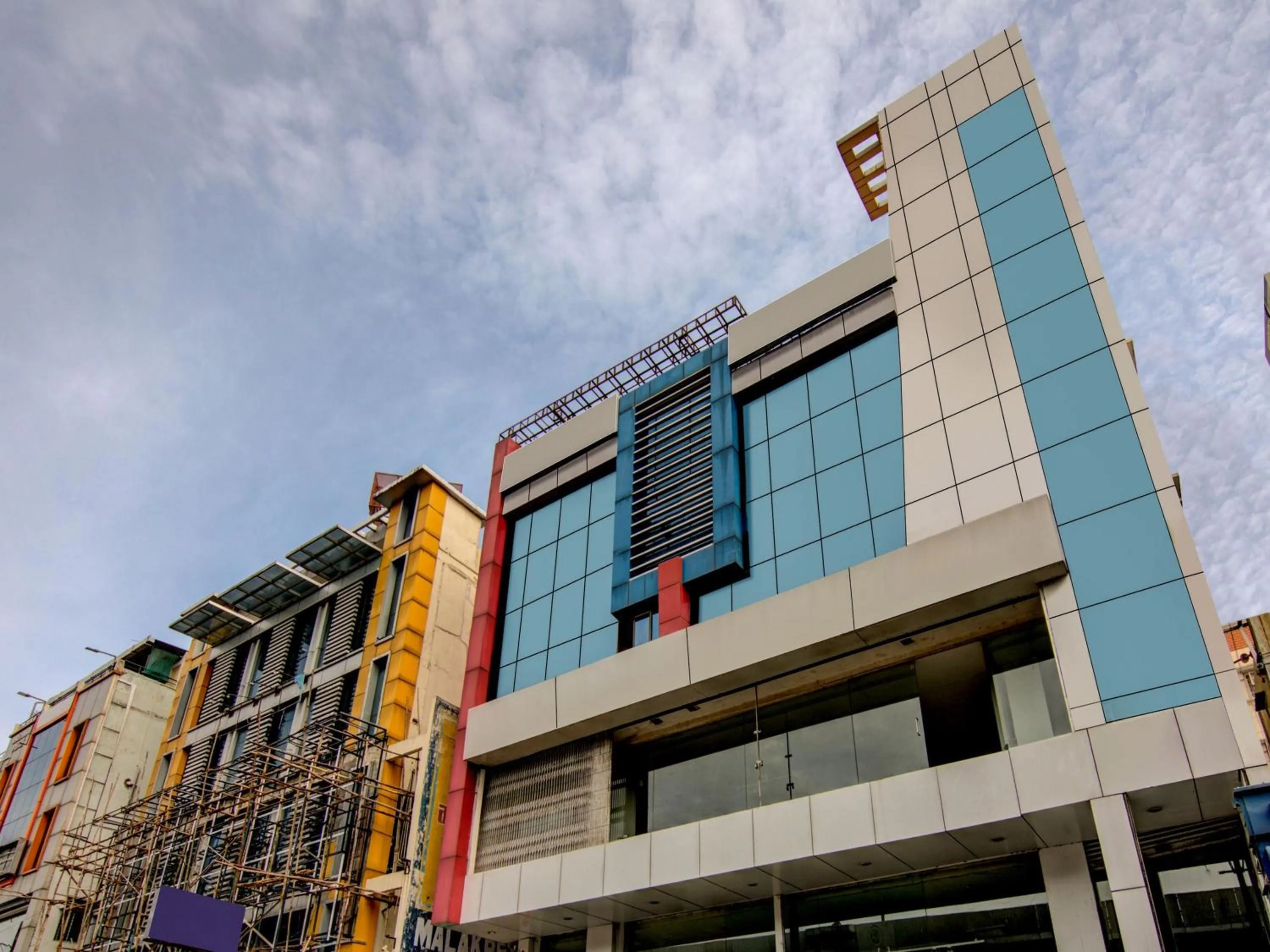 Facade/entrance in Hotel O Mayur's Residency Near Malkpet