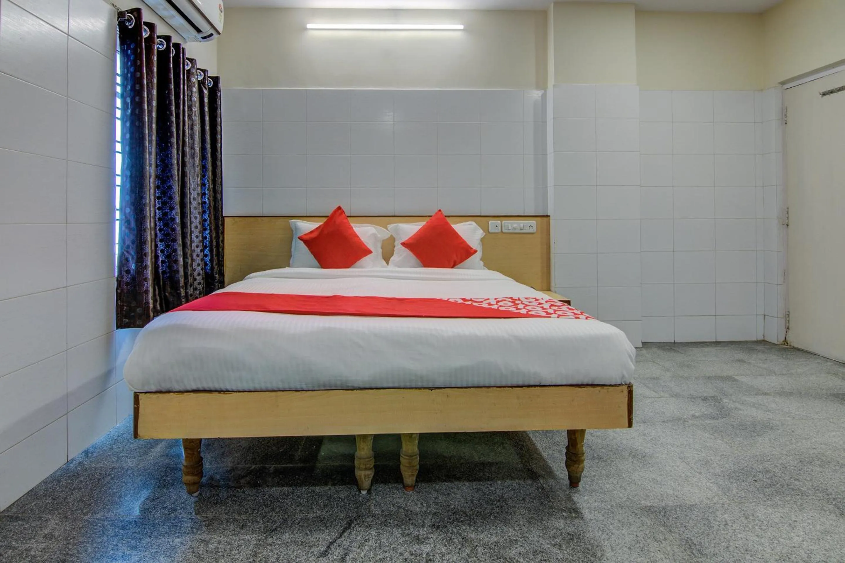 Bedroom, Bed in Hotel O Mayur's Residency Near Malkpet