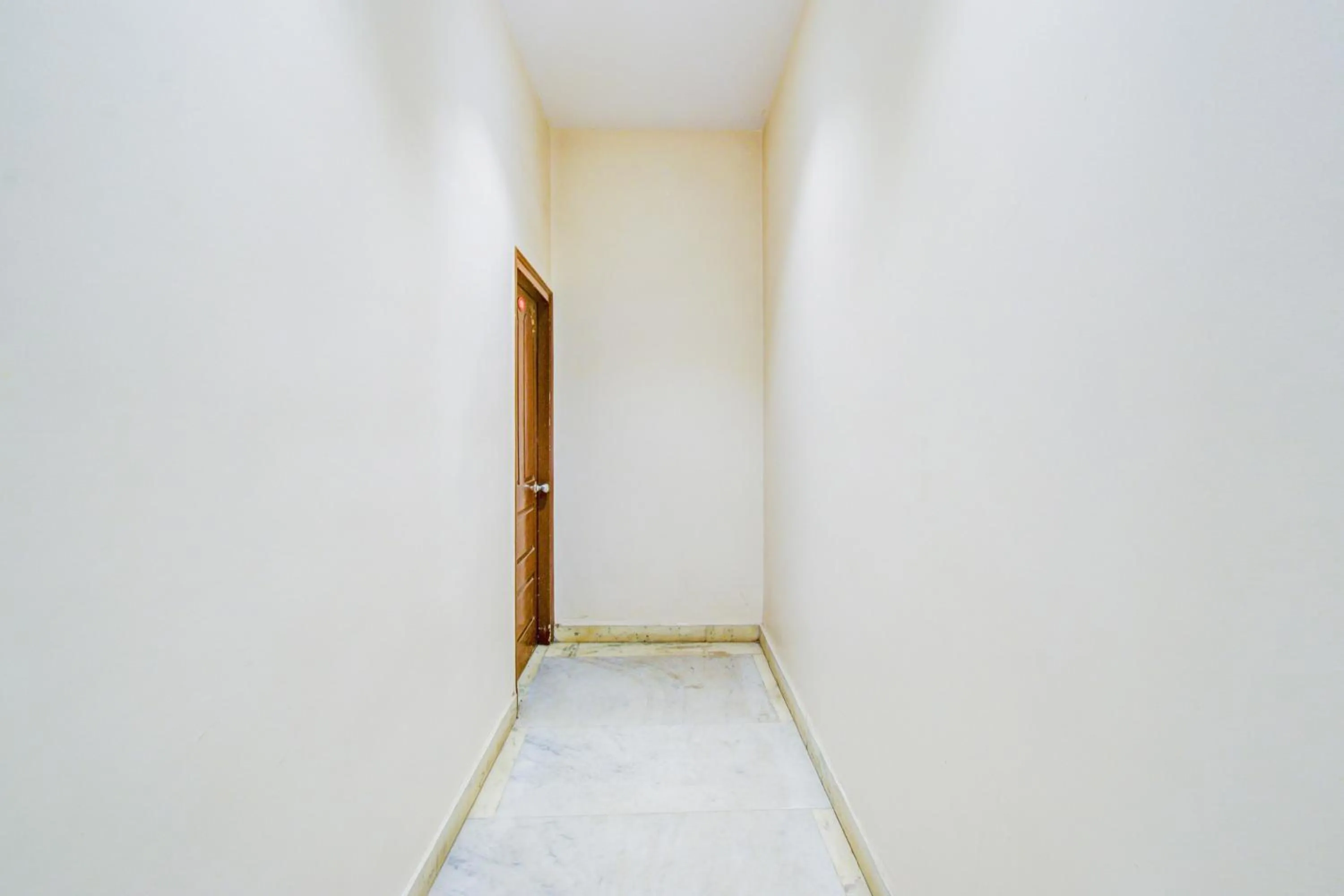 Lobby or reception in Super Townhouse Townvilla Guesthouse