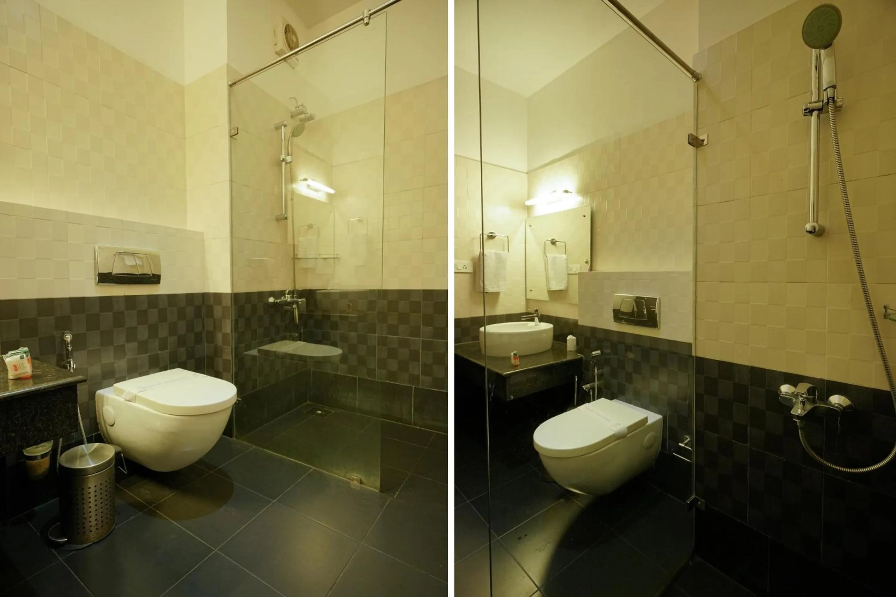 Bathroom in Super Townhouse Mookkannoor Tourist Home