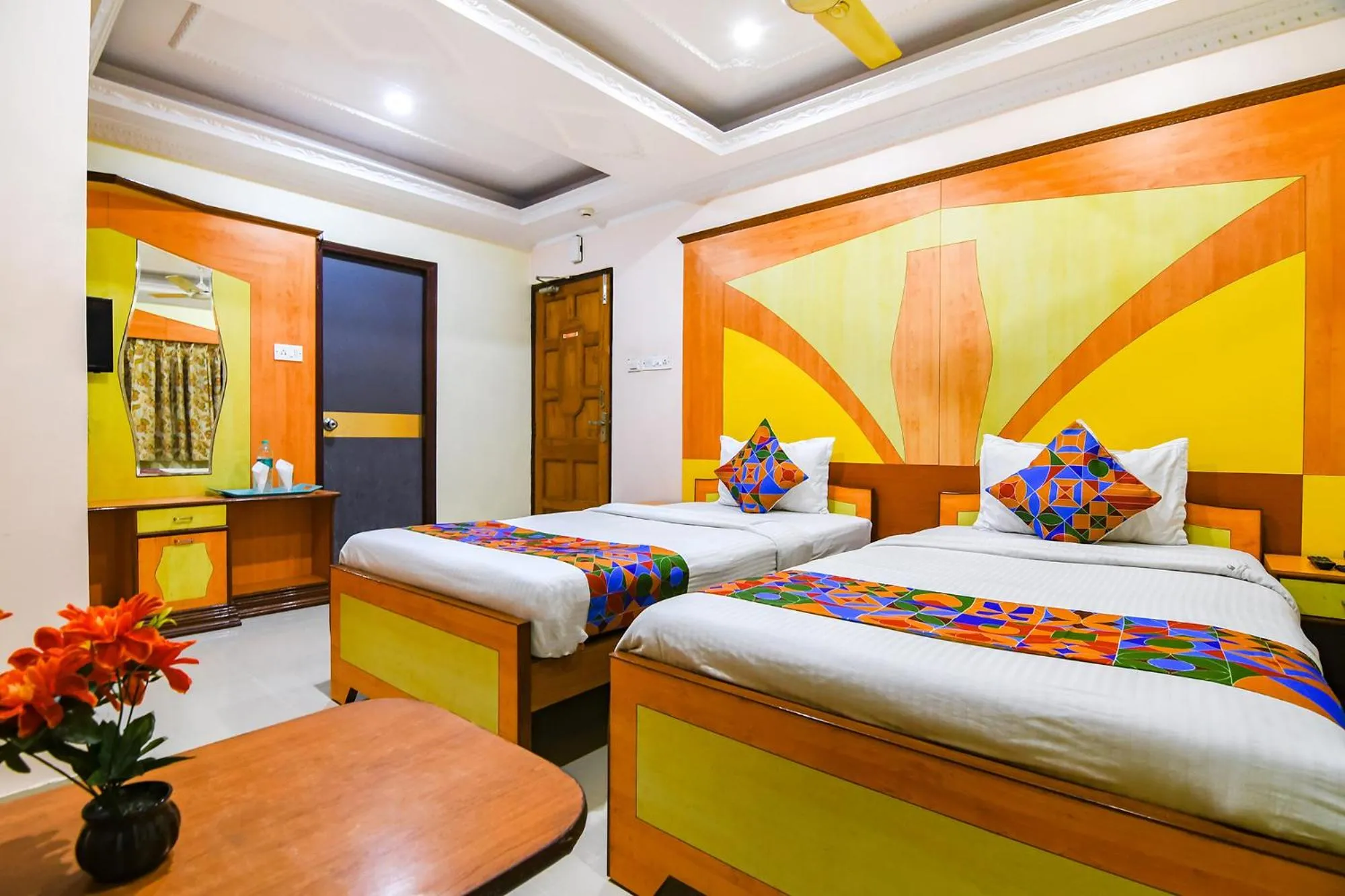 Bed in FabHotel Wild Orchid - 800m from Medica Superspecialty Hospital