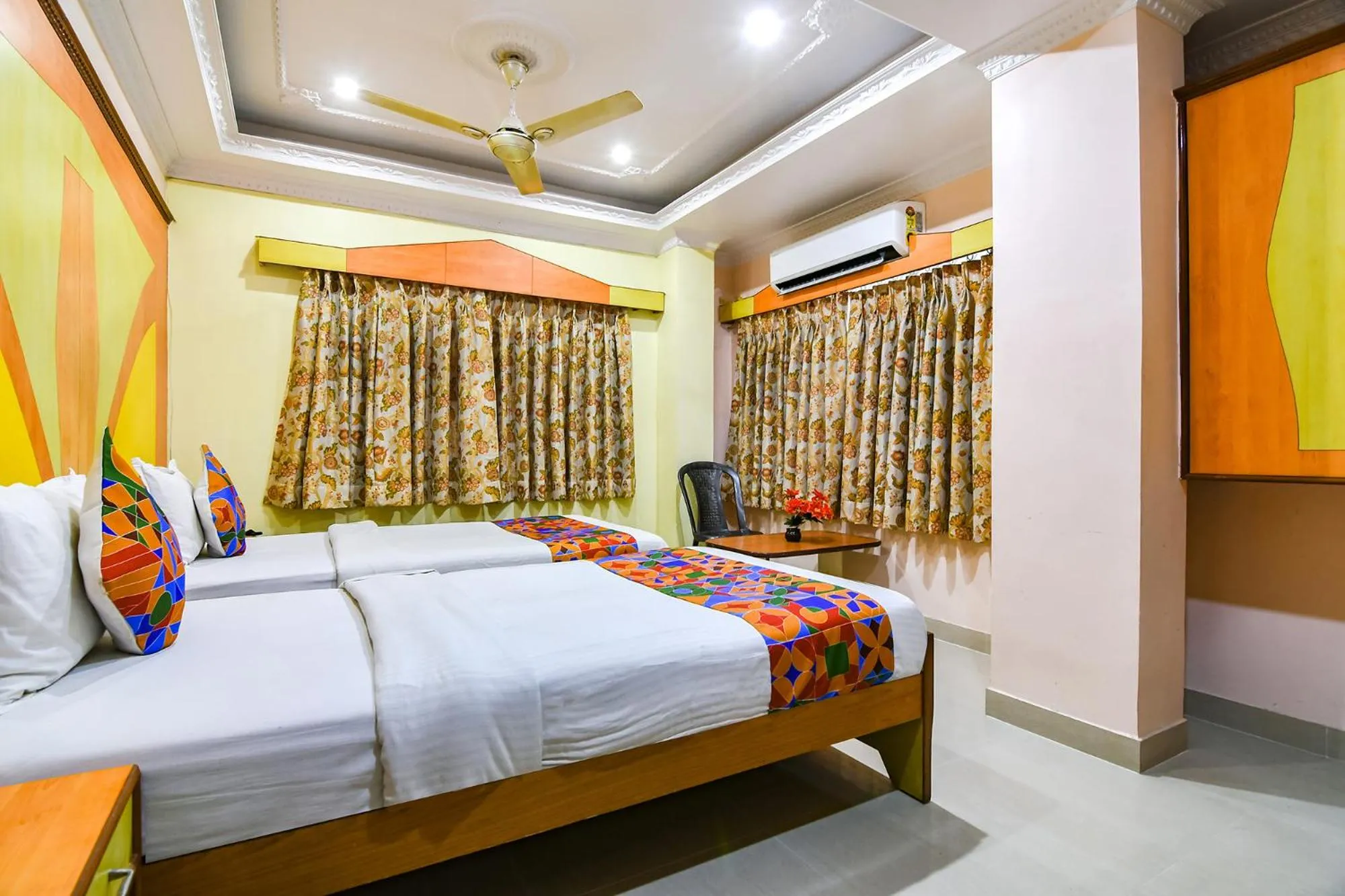 Bed in FabHotel Wild Orchid - 800m from Medica Superspecialty Hospital