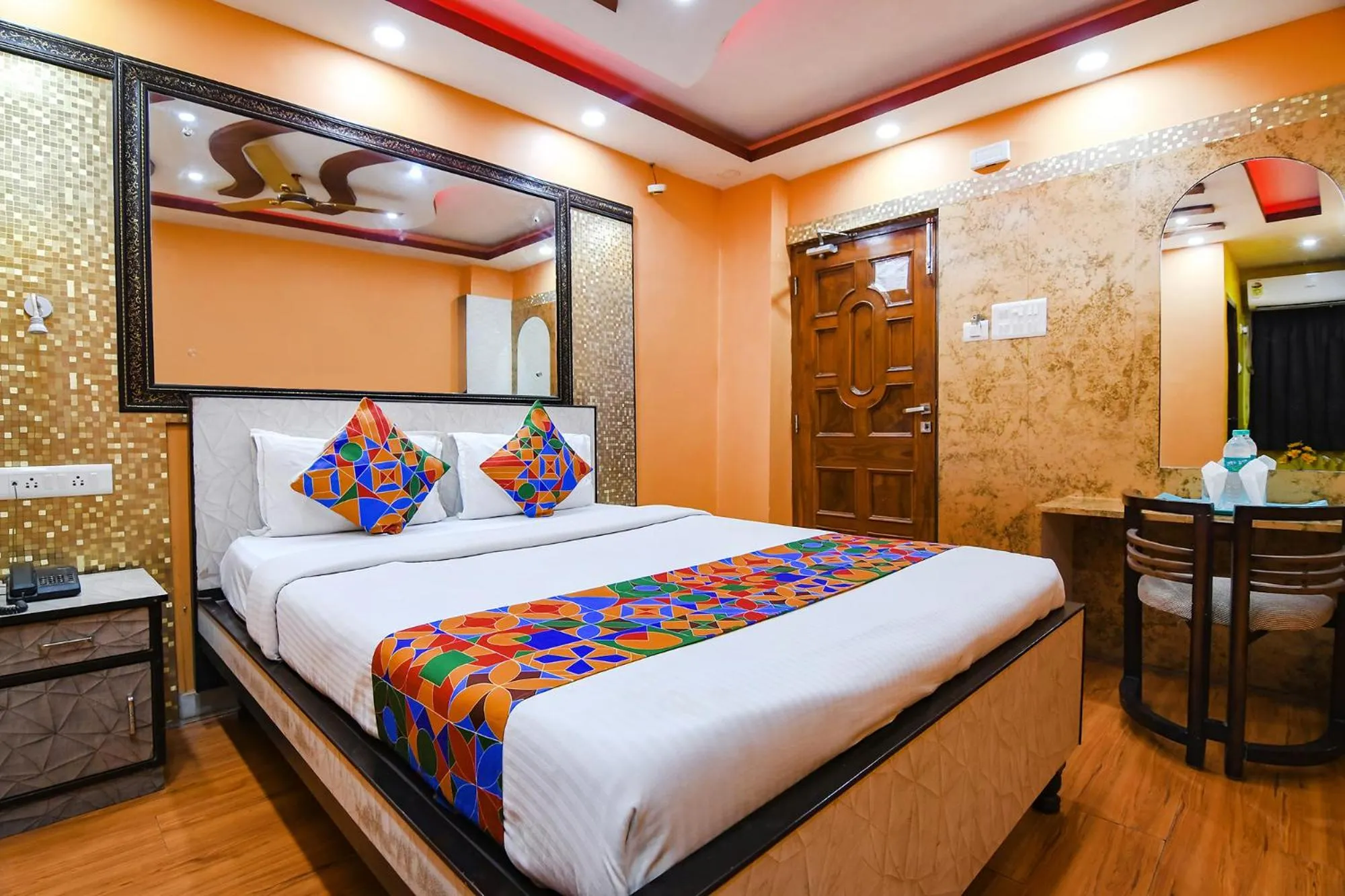 Bed in FabHotel Wild Orchid - 800m from Medica Superspecialty Hospital