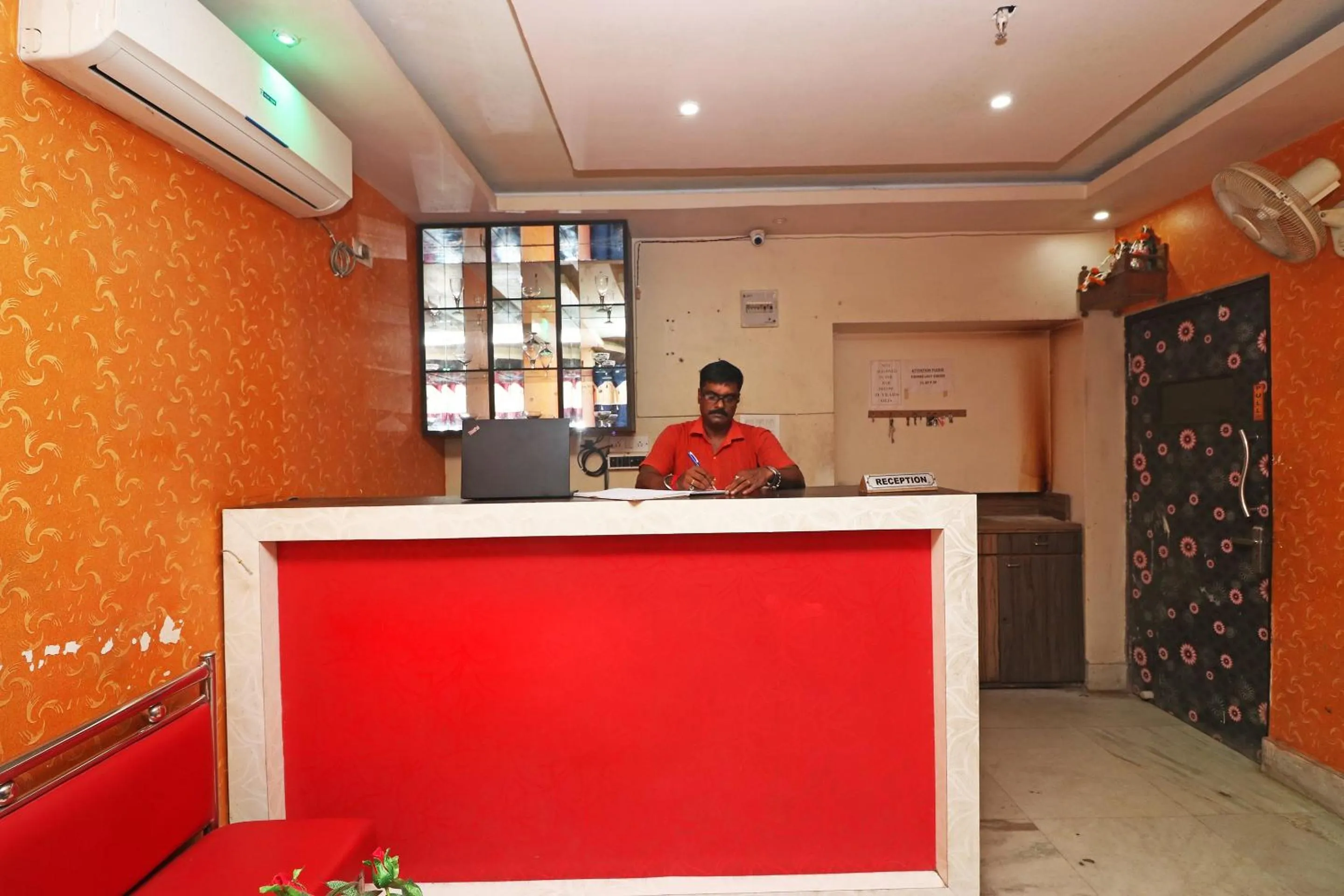 Lobby or reception in Xpress Inn