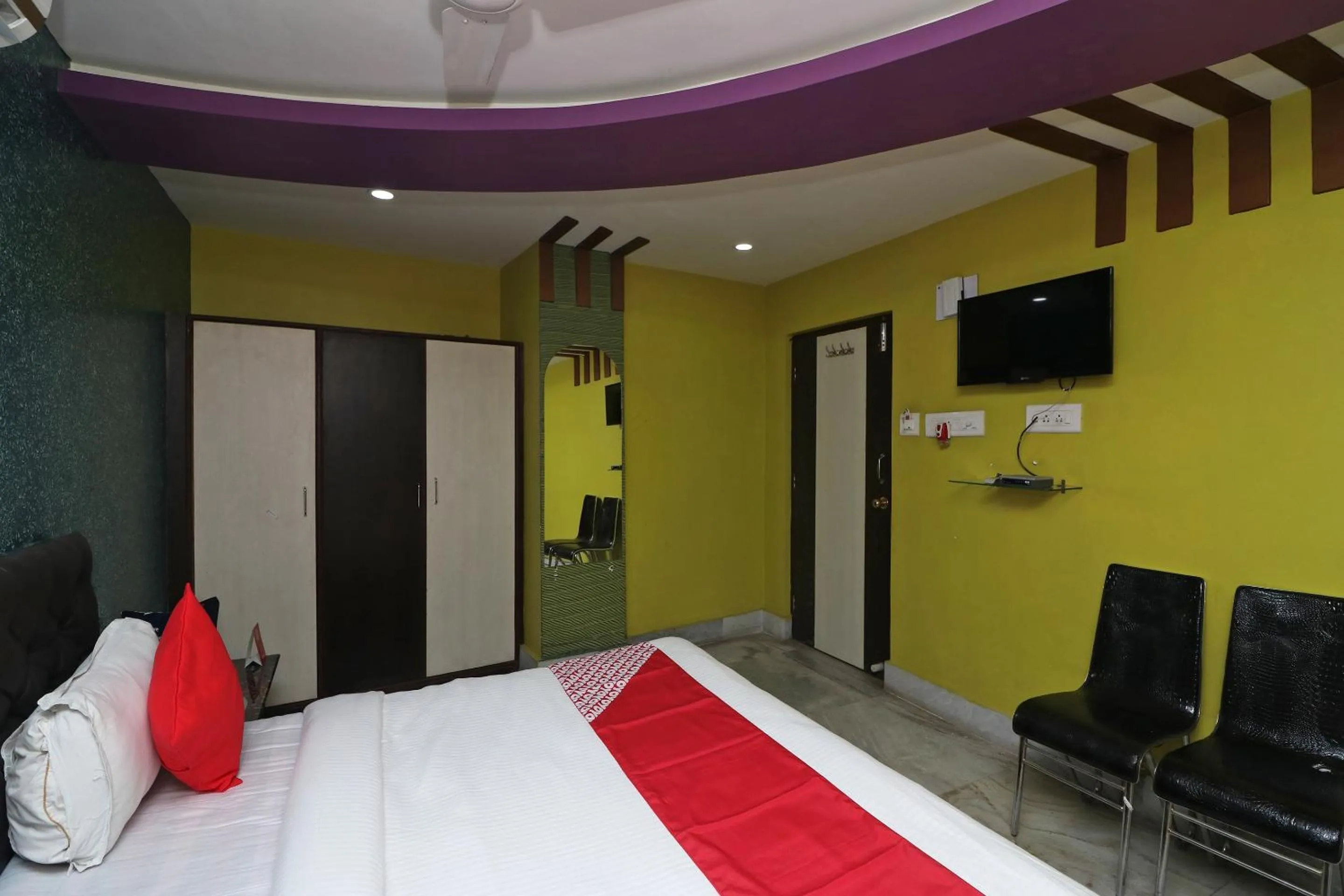 Bedroom, Bed in OYO 18490 Hotel Jagannath International