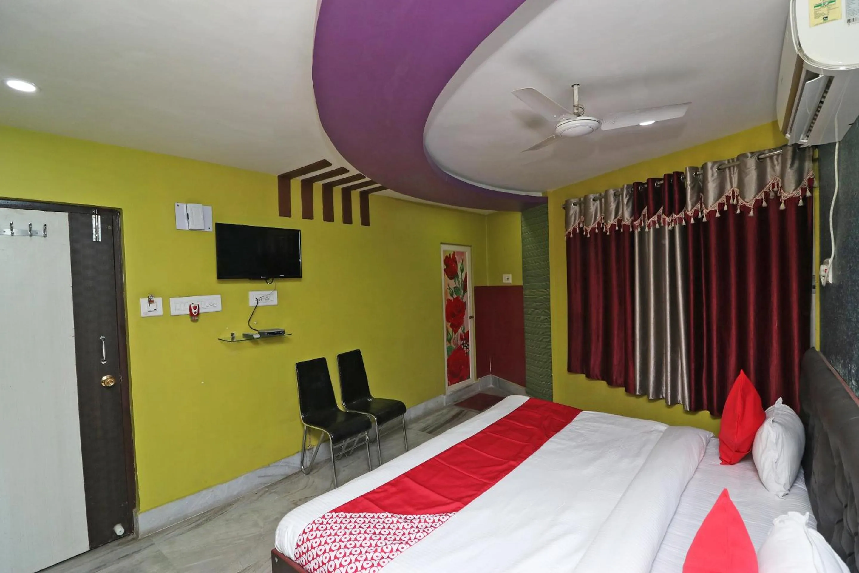 Bedroom, Bed in OYO 18490 Hotel Jagannath International