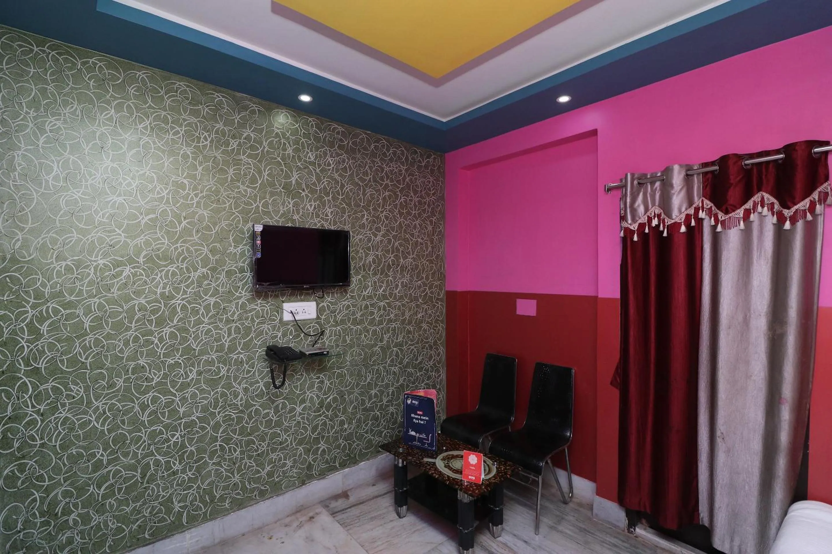 Bedroom, TV/Entertainment Center in OYO 18490 Hotel Jagannath International