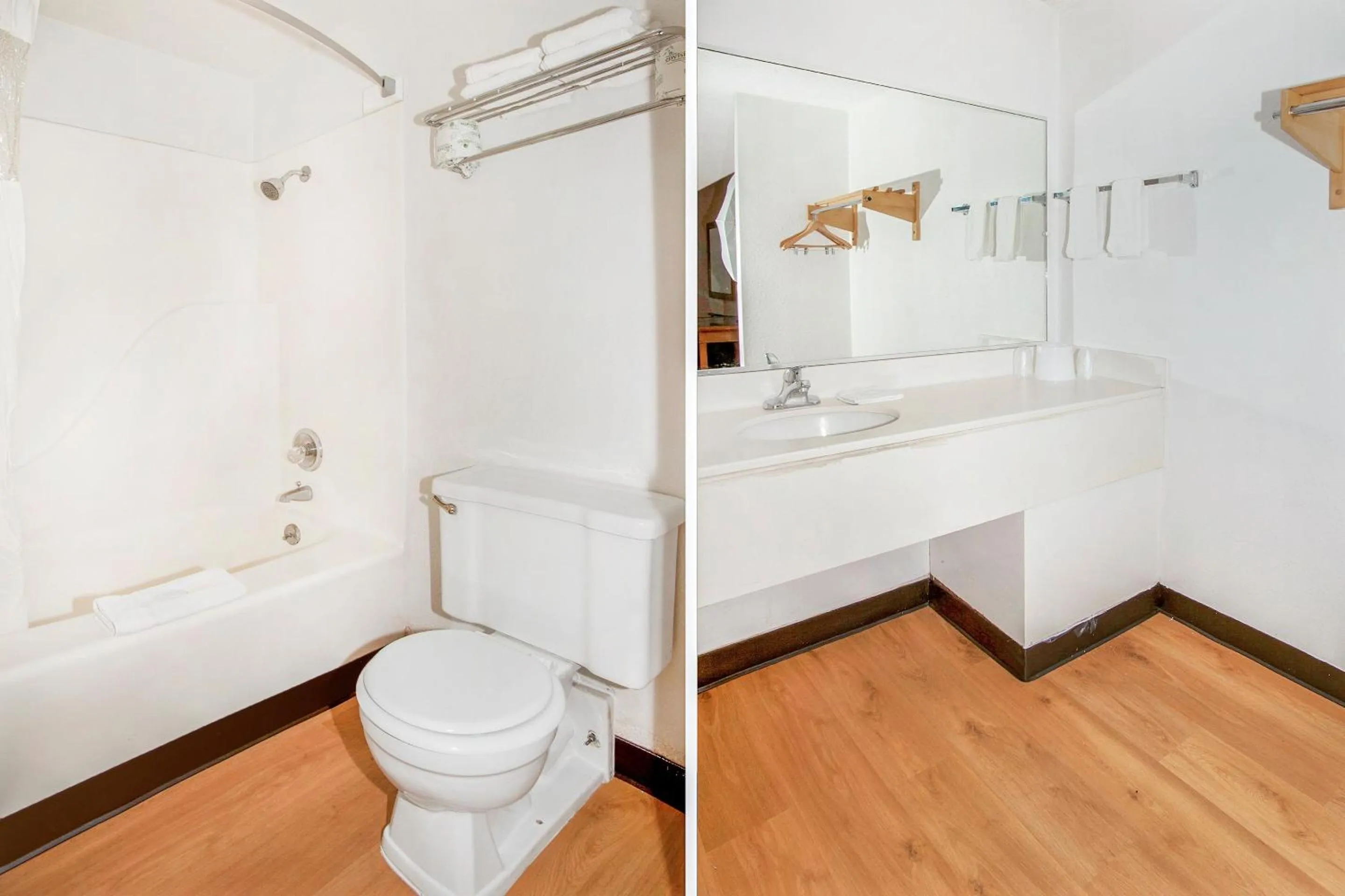 Bathroom in OYO Hotel Centralia