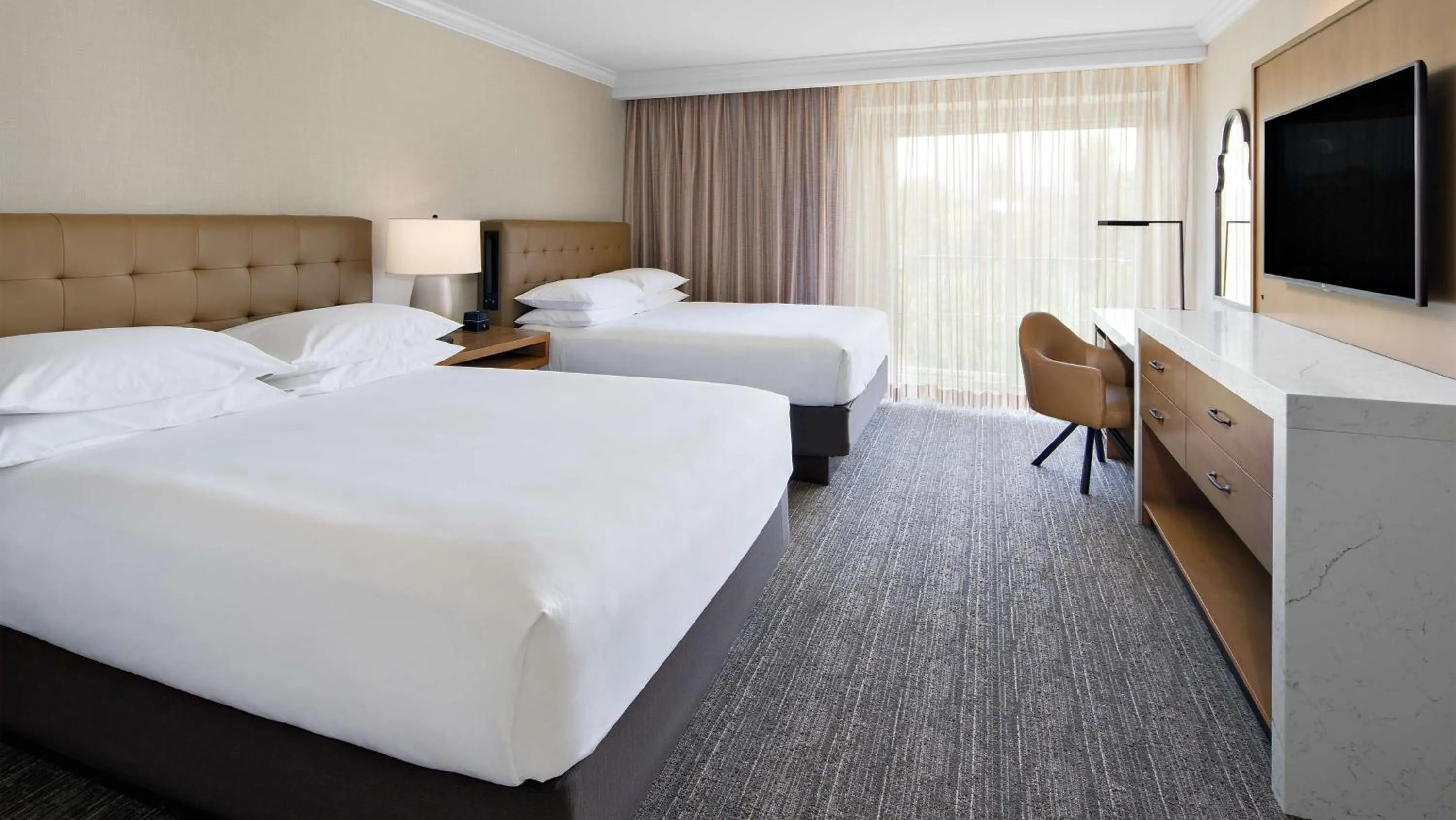 Photo of the whole room, Bed in Hyatt Regency Valencia