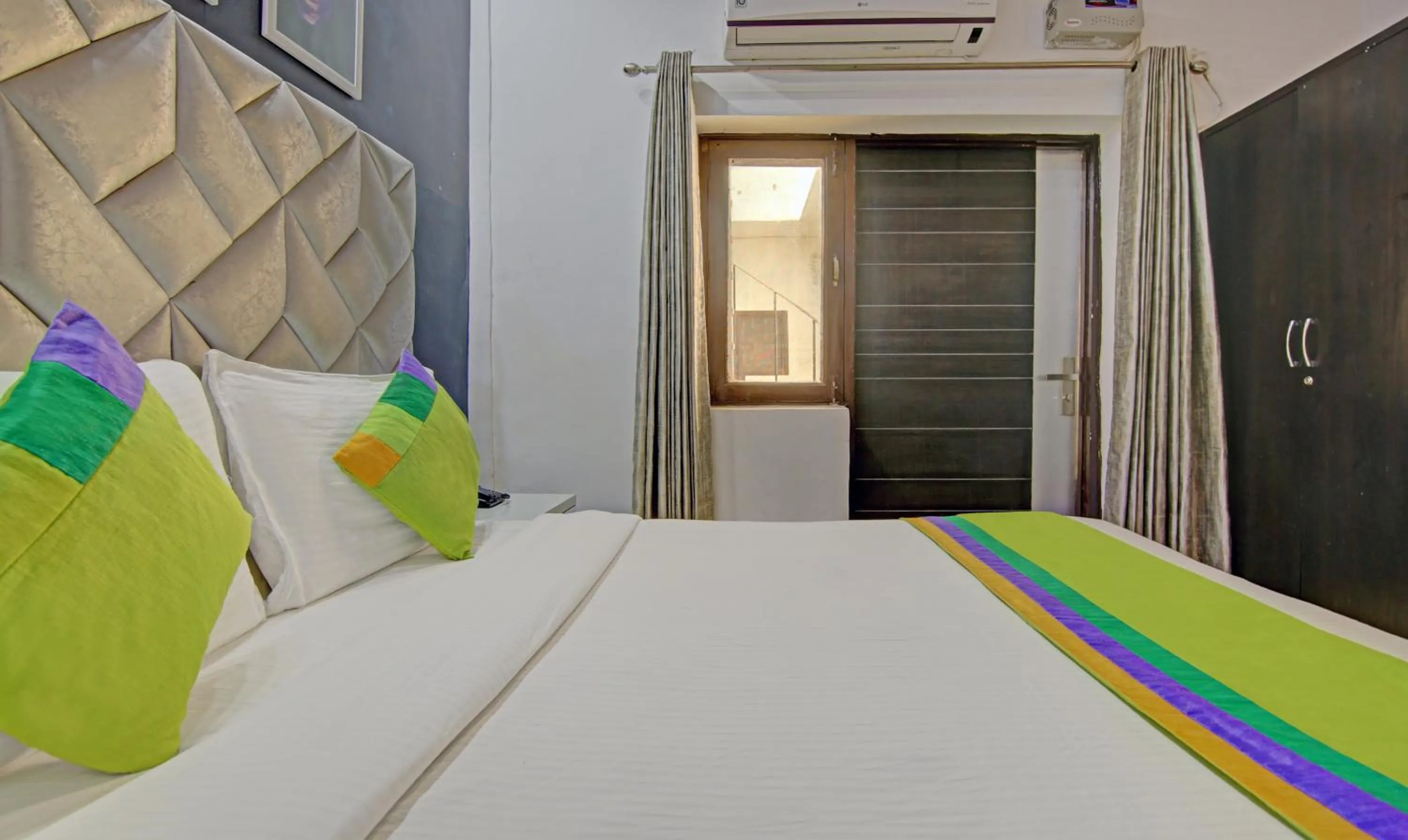 Bedroom, Bed in Itsy Hotels Vizima